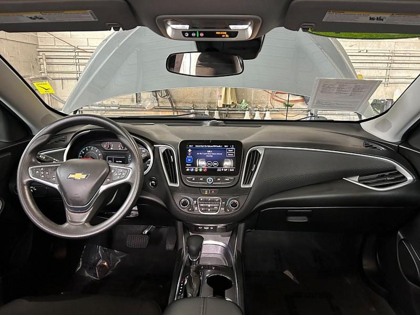 2024 GRAY Chevrolet Malibu (1G1ZD5ST6RF) with an 4-Cyl Turbo 1.5 Liter engine, Automatic CVT transmission, located at 412 Auto Vista Drive, Palmdale, CA, 93551, (661) 945-0620, 34.592636, -118.136681 - Photo#12