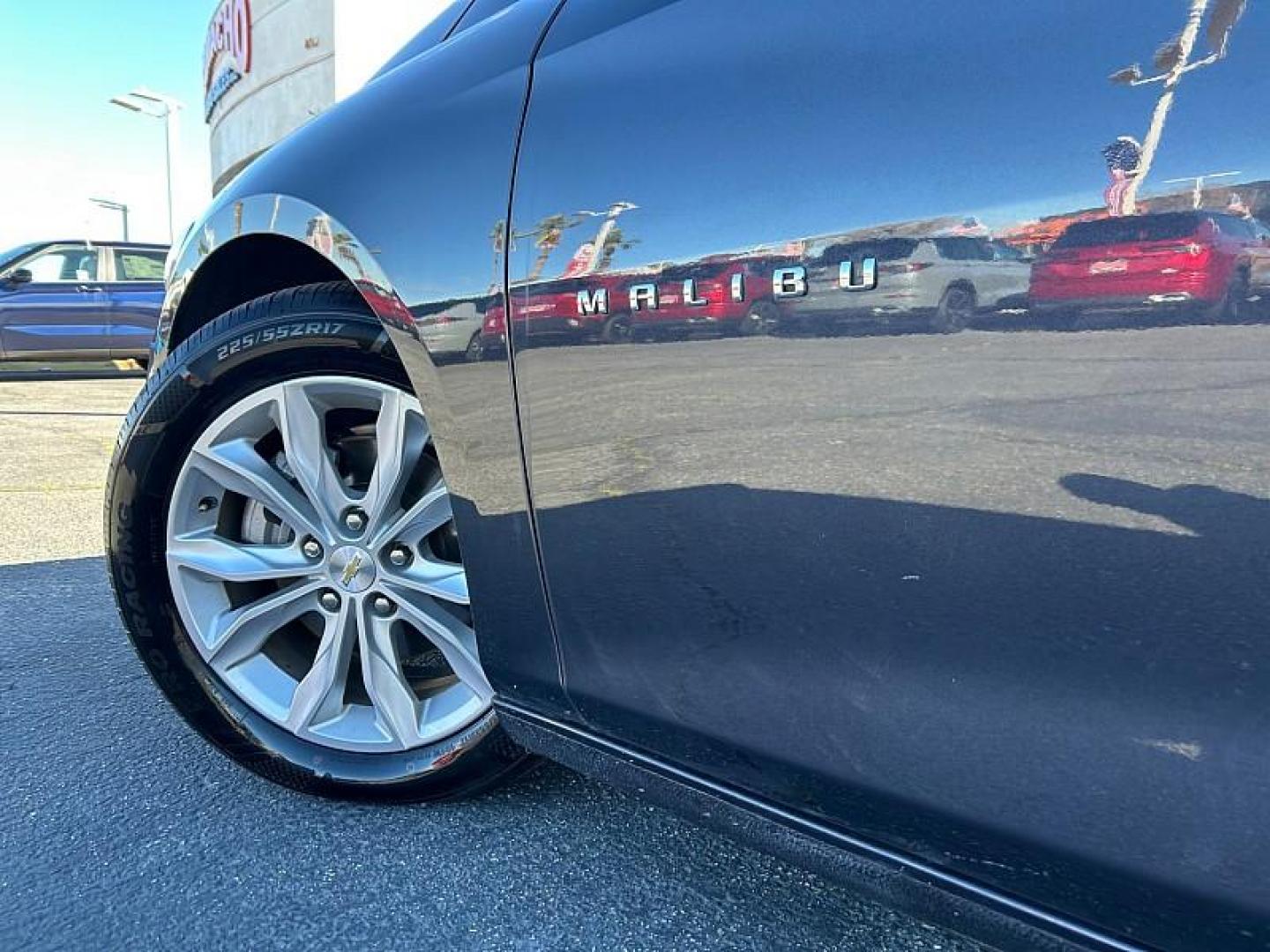 2023 GRAY Chevrolet Malibu (1G1ZD5STXPF) with an 4-Cyl Turbo 1.5 Liter engine, Automatic CVT transmission, located at 412 Auto Vista Drive, Palmdale, CA, 93551, (661) 945-0620, 34.592636, -118.136681 - Photo#10