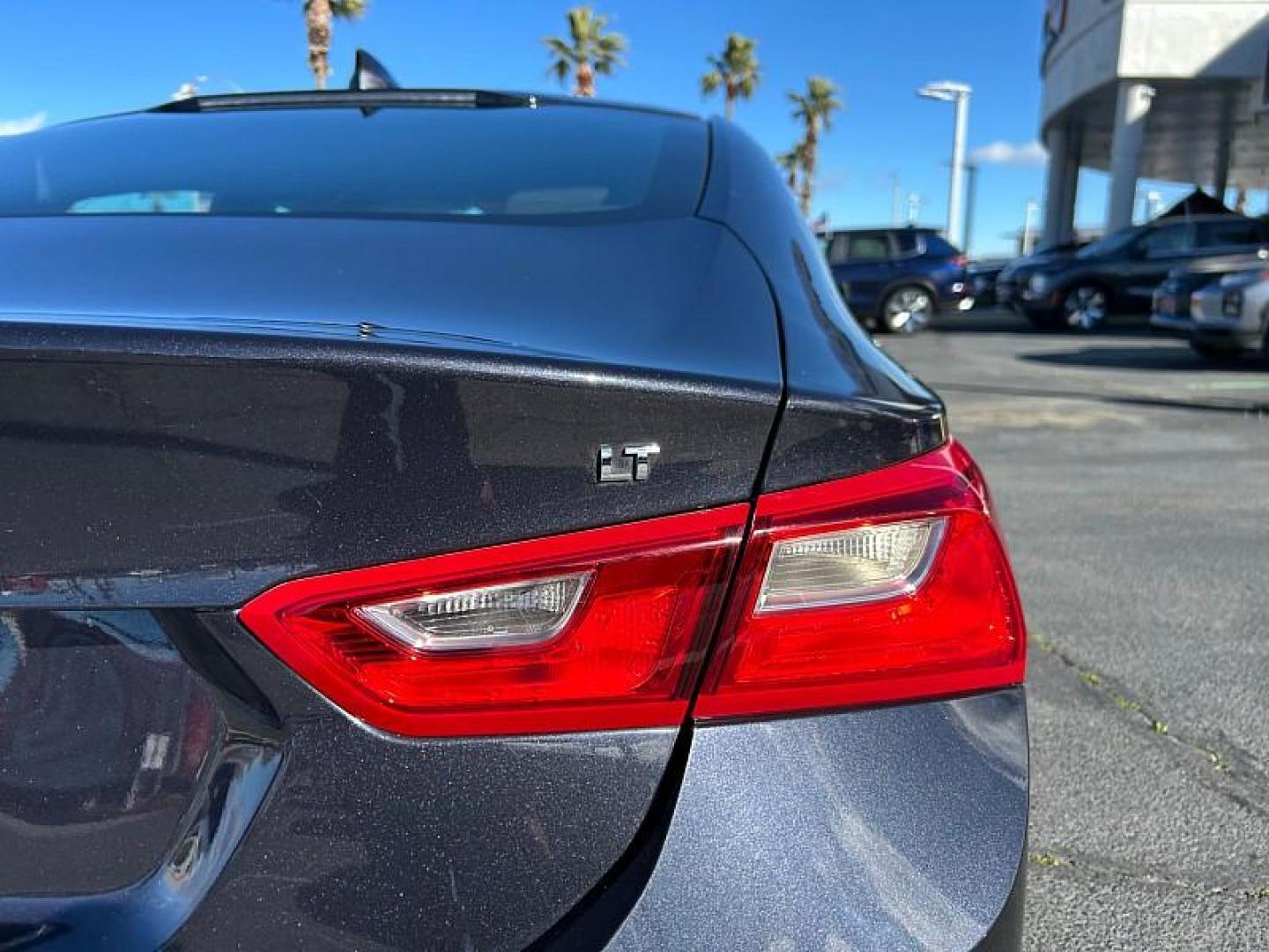 2023 GRAY Chevrolet Malibu (1G1ZD5STXPF) with an 4-Cyl Turbo 1.5 Liter engine, Automatic CVT transmission, located at 412 Auto Vista Drive, Palmdale, CA, 93551, (661) 945-0620, 34.592636, -118.136681 - Photo#16
