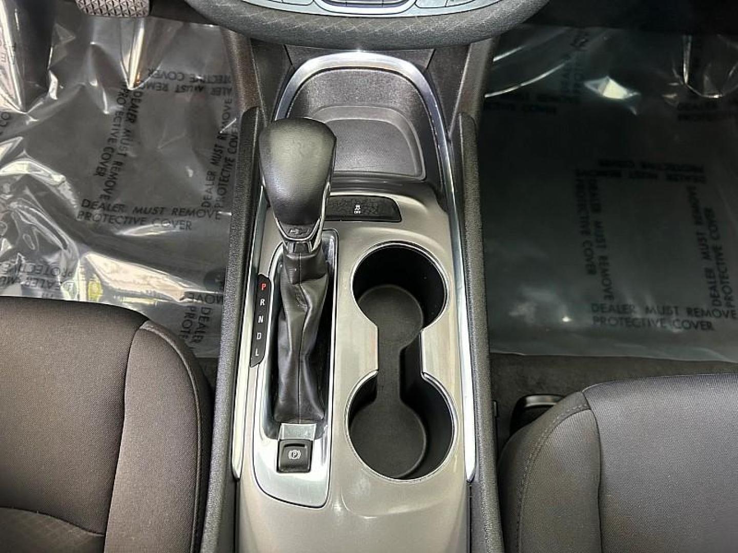 2023 GRAY Chevrolet Malibu (1G1ZD5STXPF) with an 4-Cyl Turbo 1.5 Liter engine, Automatic CVT transmission, located at 412 Auto Vista Drive, Palmdale, CA, 93551, (661) 945-0620, 34.592636, -118.136681 - Photo#21
