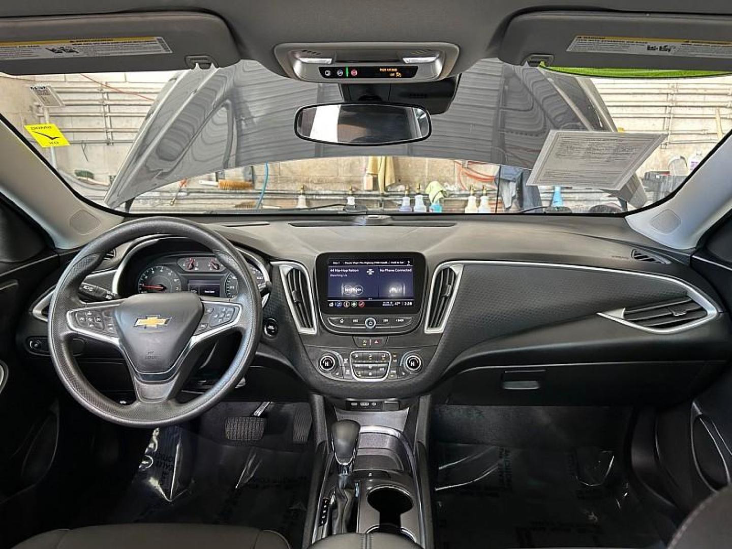 2023 GRAY Chevrolet Malibu (1G1ZD5STXPF) with an 4-Cyl Turbo 1.5 Liter engine, Automatic CVT transmission, located at 412 Auto Vista Drive, Palmdale, CA, 93551, (661) 945-0620, 34.592636, -118.136681 - Photo#25