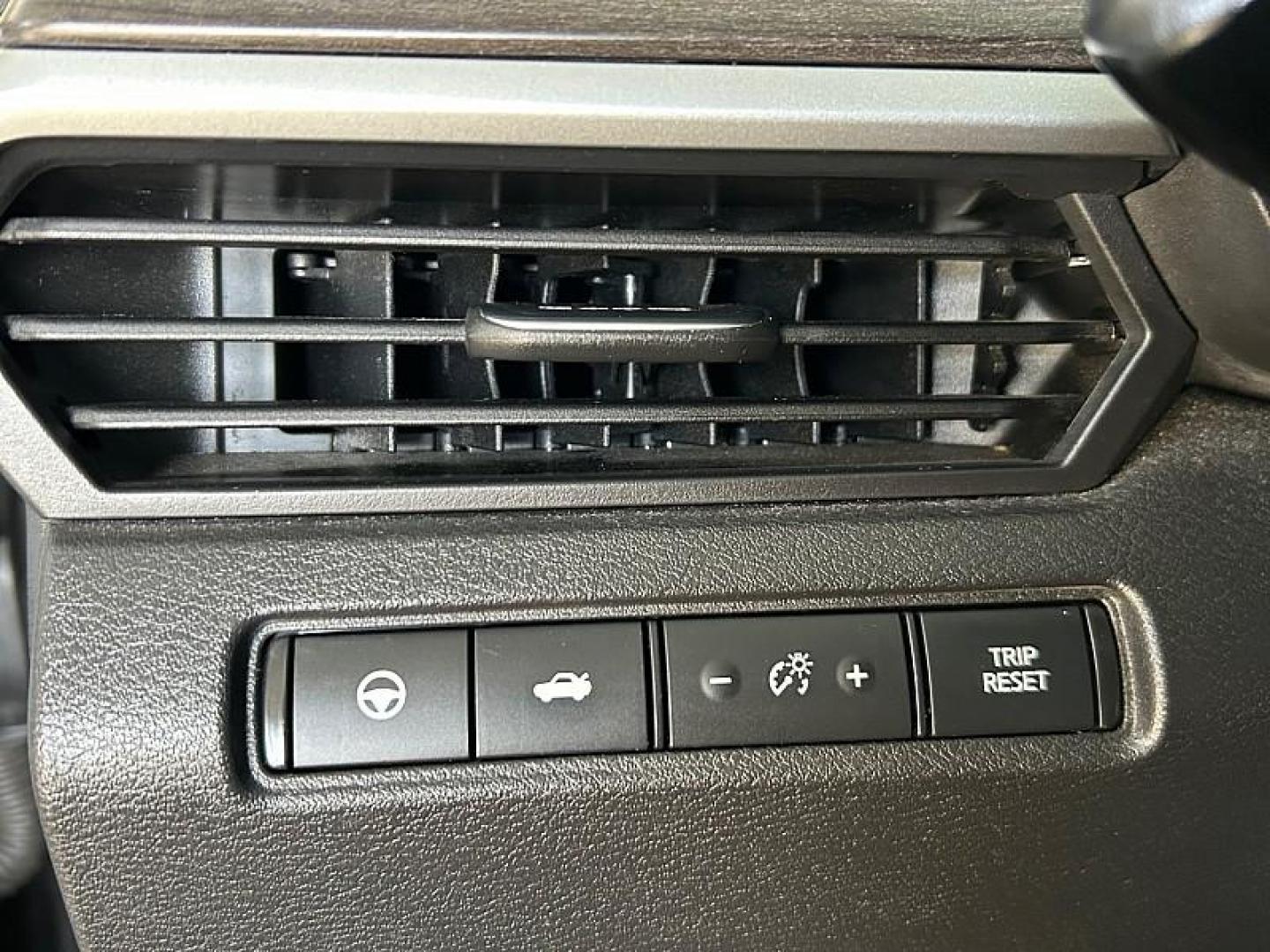 2023 BLACK Nissan Altima (1N4BL4EV1PN) with an 4-Cyl 2.5 Liter engine, Automatic Xtronic CVT transmission, located at 412 Auto Vista Drive, Palmdale, CA, 93551, (661) 945-0620, 34.592636, -118.136681 - Photo#28