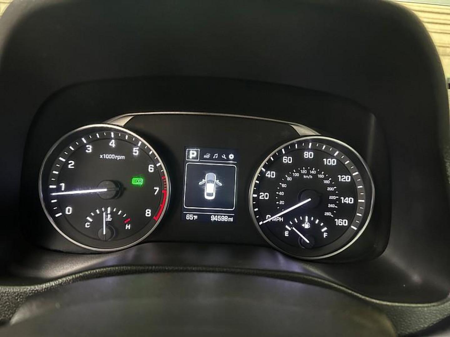 2018 SILVER Hyundai Elantra (KMHD84LF6JU) with an 4-Cyl 2.0 Liter engine, Auto 6-Spd Shiftronic transmission, located at 412 Auto Vista Drive, Palmdale, CA, 93551, (661) 945-0620, 34.592636, -118.136681 - Photo#20