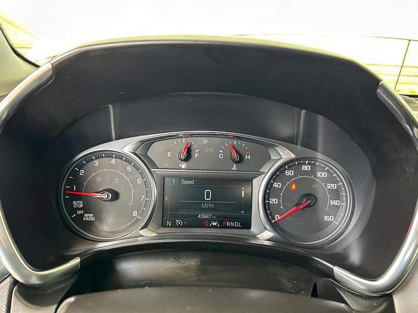 2024 WHITE Chevrolet Equinox (3GNAXUEG9RL) with an 4-Cyl Turbo 1.5 Liter engine, Automatic 6-Spd w/Overdrive transmission, located at 412 Auto Vista Drive, Palmdale, CA, 93551, (661) 945-0620, 34.592636, -118.136681 - Photo#22