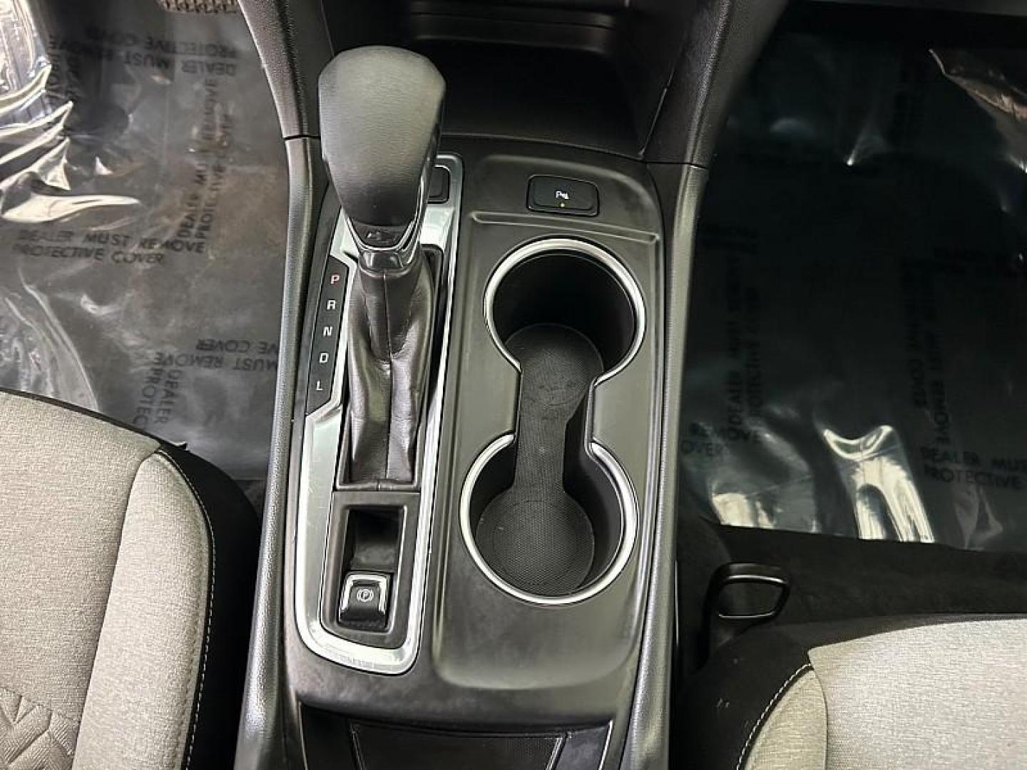 2024 WHITE Chevrolet Equinox (3GNAXUEG9RL) with an 4-Cyl Turbo 1.5 Liter engine, Automatic 6-Spd w/Overdrive transmission, located at 412 Auto Vista Drive, Palmdale, CA, 93551, (661) 945-0620, 34.592636, -118.136681 - Photo#24