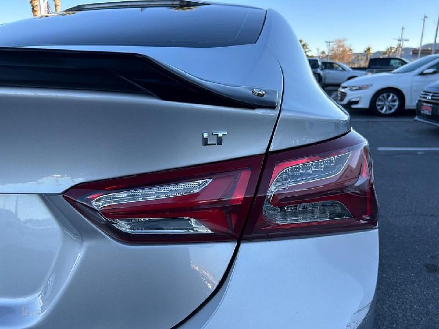 2022 silver Chevrolet Malibu (1G1ZD5ST3NF) with an 4-Cyl Turbo 1.5 Liter engine, Automatic CVT transmission, located at 412 Auto Vista Drive, Palmdale, CA, 93551, (661) 945-0620, 34.592636, -118.136681 - Photo#16