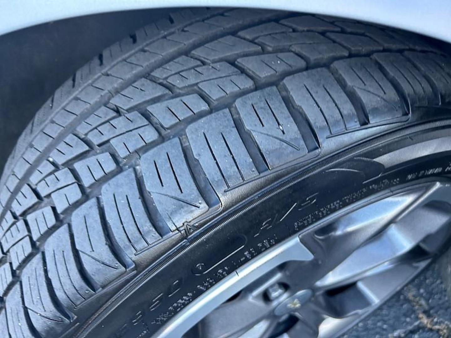 2022 silver Chevrolet Malibu (1G1ZD5ST3NF) with an 4-Cyl Turbo 1.5 Liter engine, Automatic CVT transmission, located at 412 Auto Vista Drive, Palmdale, CA, 93551, (661) 945-0620, 34.592636, -118.136681 - Photo#18