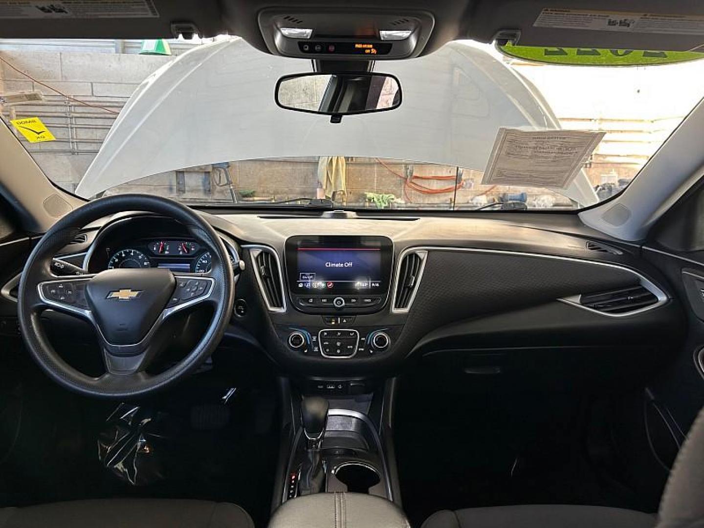 2022 silver Chevrolet Malibu (1G1ZD5ST3NF) with an 4-Cyl Turbo 1.5 Liter engine, Automatic CVT transmission, located at 412 Auto Vista Drive, Palmdale, CA, 93551, (661) 945-0620, 34.592636, -118.136681 - Photo#25