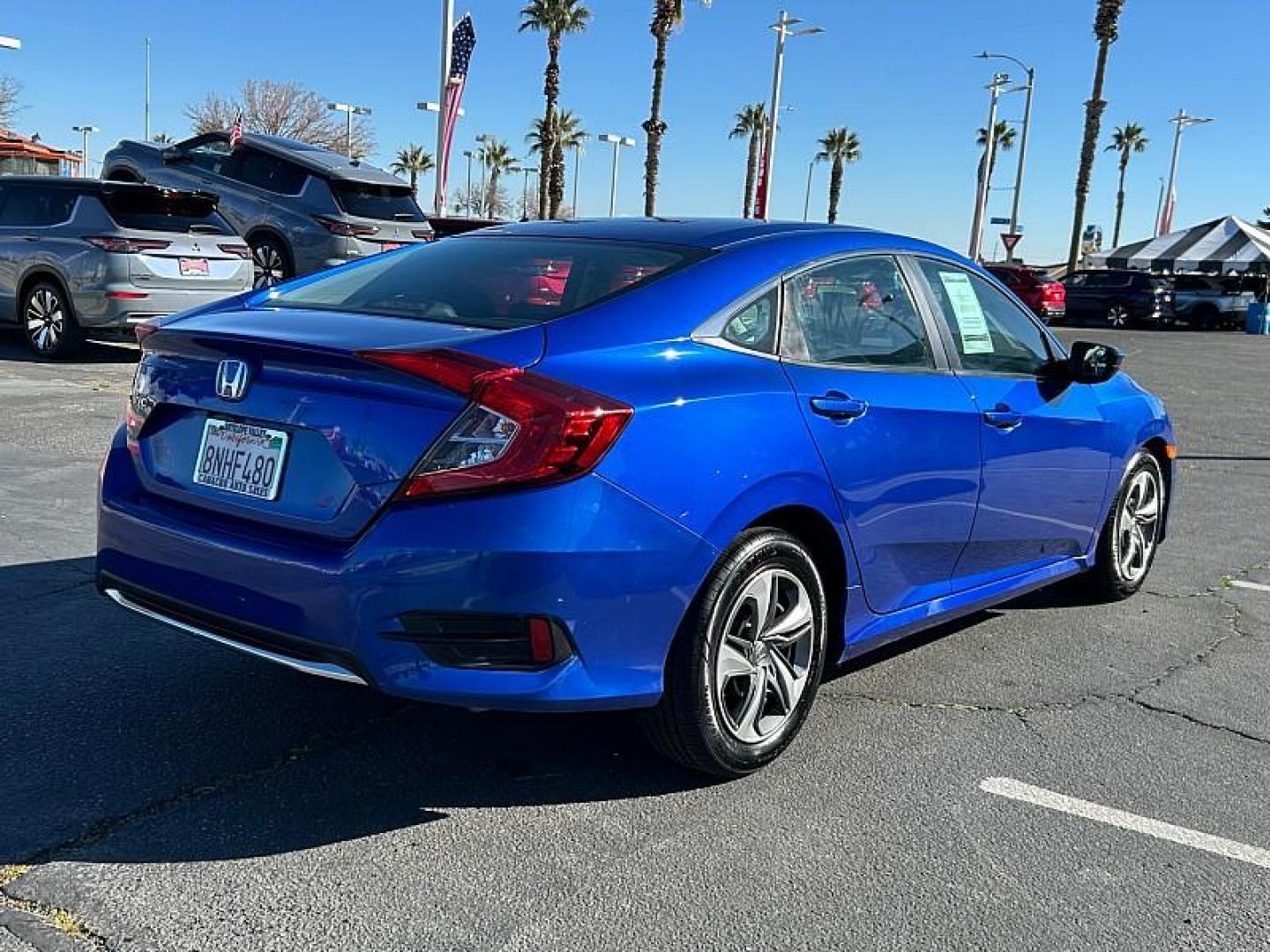 2019 BLUE Honda Civic Sedan (2HGFC2F64KH) with an 4-Cyl 2 Liter engine, Automatic CVT transmission, located at 412 Auto Vista Drive, Palmdale, CA, 93551, (661) 945-0620, 34.592636, -118.136681 - Photo#3