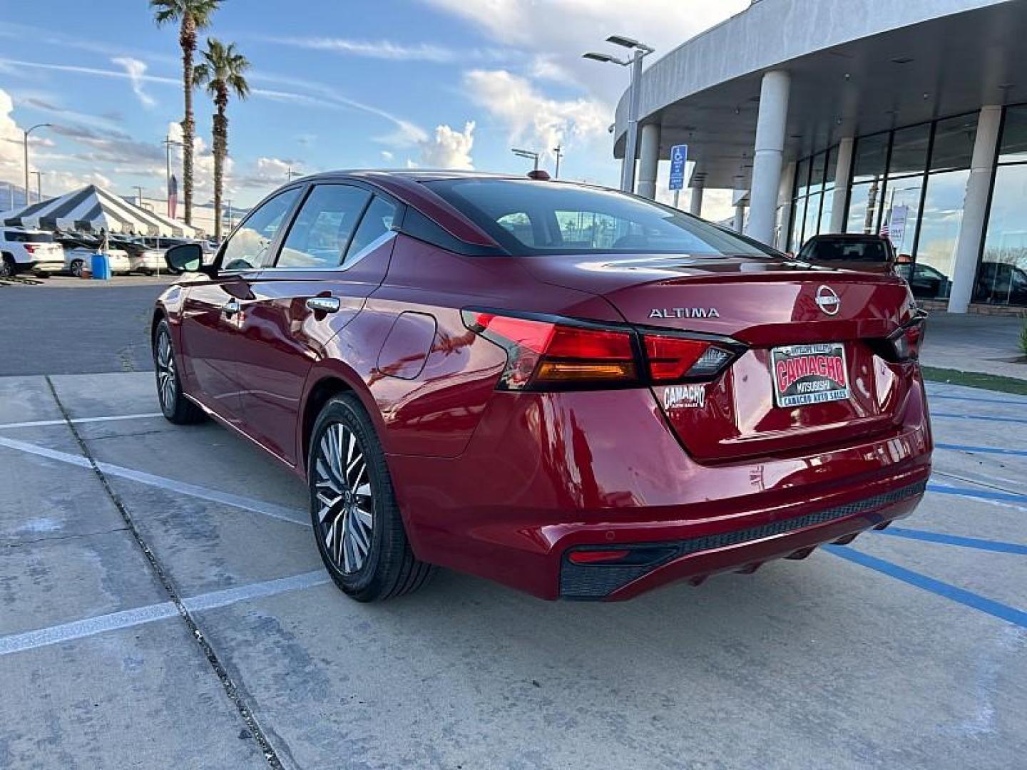 2024 RED Nissan Altima (1N4BL4DVXRN) with an 4-Cyl 2.5 Liter engine, Automatic Xtronic CVT transmission, located at 412 Auto Vista Drive, Palmdale, CA, 93551, (661) 945-0620, 34.592636, -118.136681 - Photo#5