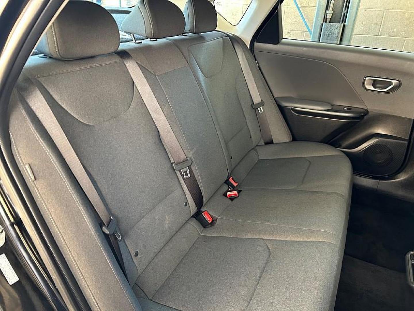 2025 BLACK Kia K4 (3KPFT4DE5SE) with an 4-Cyl 2.0 Liter engine, Automatic IVT transmission, located at 412 Auto Vista Drive, Palmdale, CA, 93551, (661) 945-0620, 34.592636, -118.136681 - Photo#27