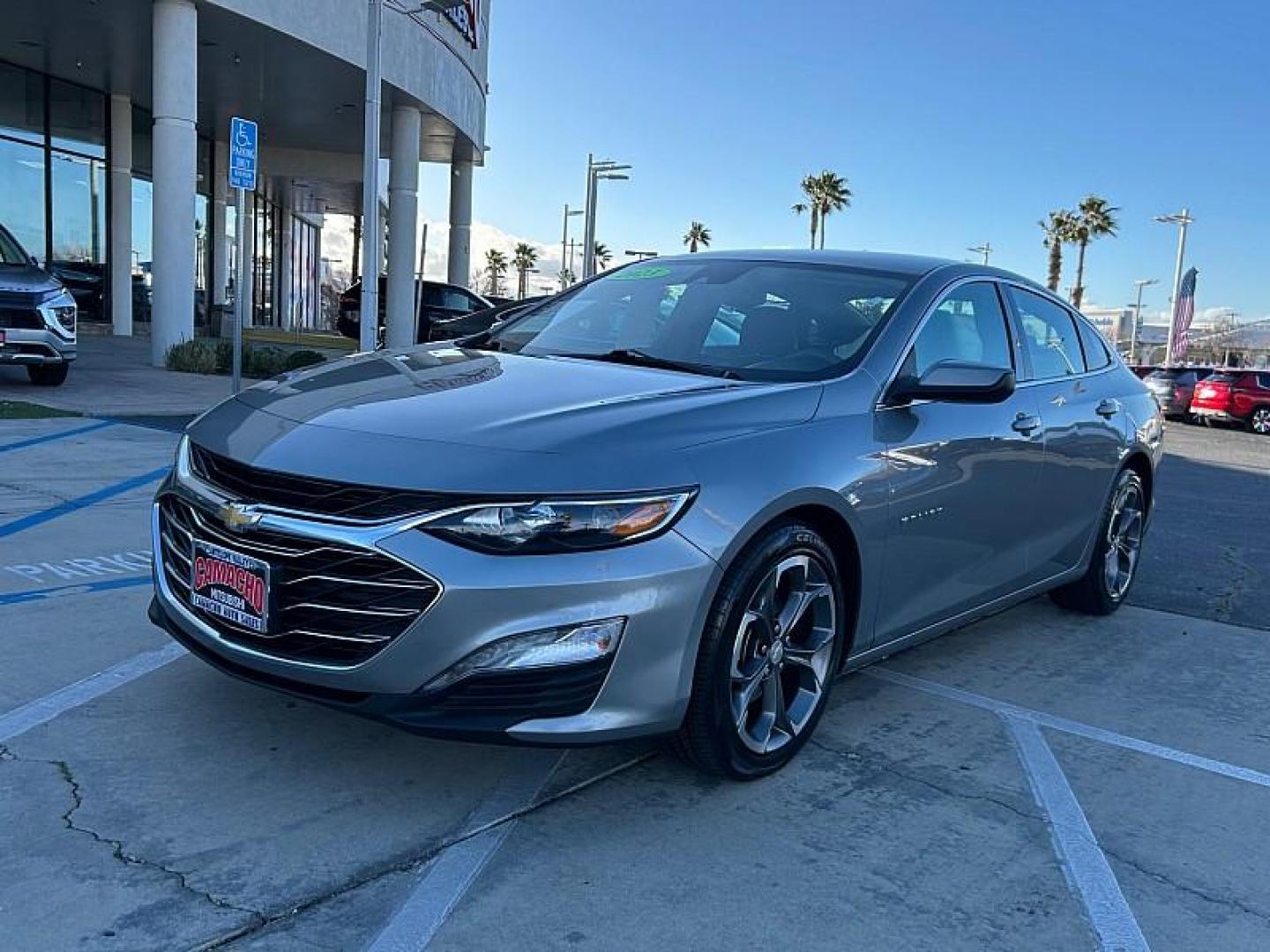 2023 GRAY Chevrolet Malibu (1G1ZD5ST2PF) with an 4-Cyl Turbo 1.5 Liter engine, Automatic CVT transmission, located at 412 Auto Vista Drive, Palmdale, CA, 93551, (661) 945-0620, 34.592636, -118.136681 - Photo#9