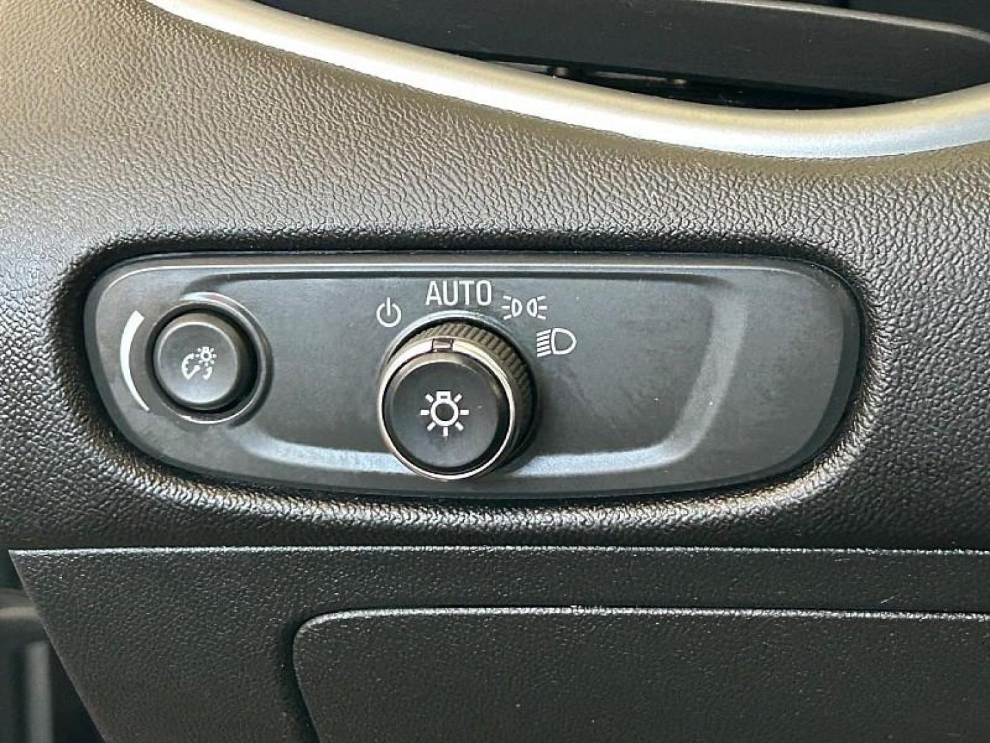 2023 GRAY Chevrolet Malibu (1G1ZD5ST2PF) with an 4-Cyl Turbo 1.5 Liter engine, Automatic CVT transmission, located at 412 Auto Vista Drive, Palmdale, CA, 93551, (661) 945-0620, 34.592636, -118.136681 - Photo#29