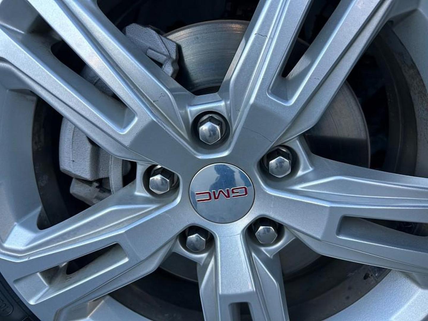 2024 WHITE GMC Terrain (3GKALMEG8RL) with an 4-Cyl Turbo 1.5 Liter engine, Automatic 9-Spd transmission, located at 412 Auto Vista Drive, Palmdale, CA, 93551, (661) 945-0620, 34.592636, -118.136681 - Photo#11