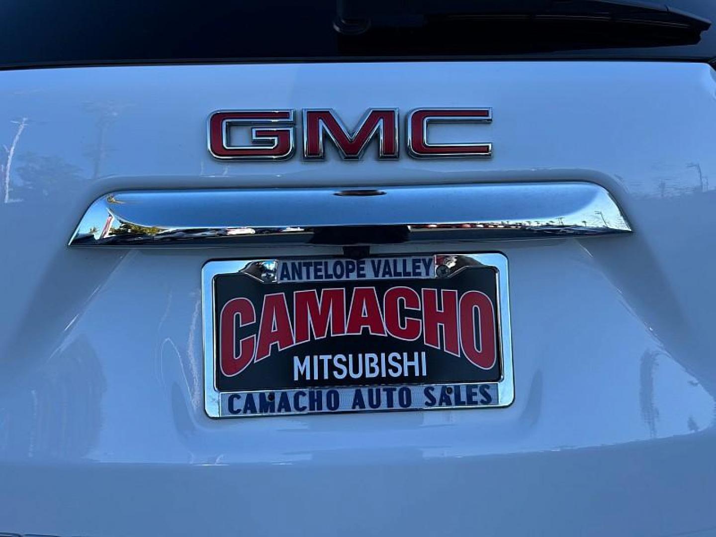 2024 WHITE GMC Terrain (3GKALMEG8RL) with an 4-Cyl Turbo 1.5 Liter engine, Automatic 9-Spd transmission, located at 412 Auto Vista Drive, Palmdale, CA, 93551, (661) 945-0620, 34.592636, -118.136681 - Photo#14