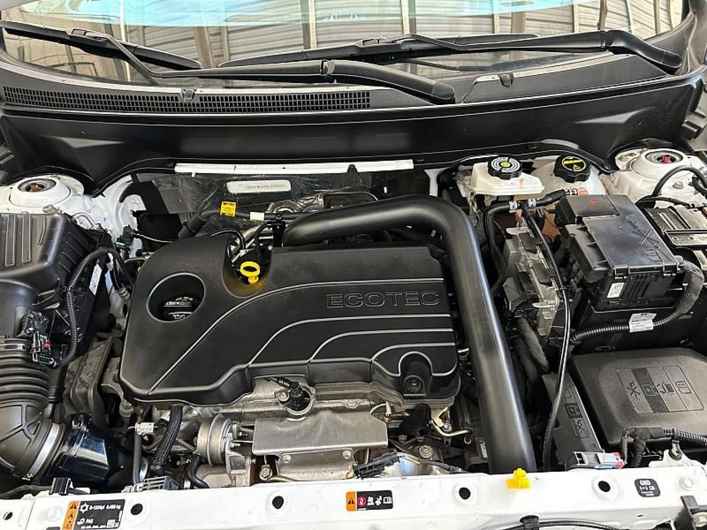 2024 WHITE GMC Terrain (3GKALMEG8RL) with an 4-Cyl Turbo 1.5 Liter engine, Automatic 9-Spd transmission, located at 412 Auto Vista Drive, Palmdale, CA, 93551, (661) 945-0620, 34.592636, -118.136681 - Photo#26