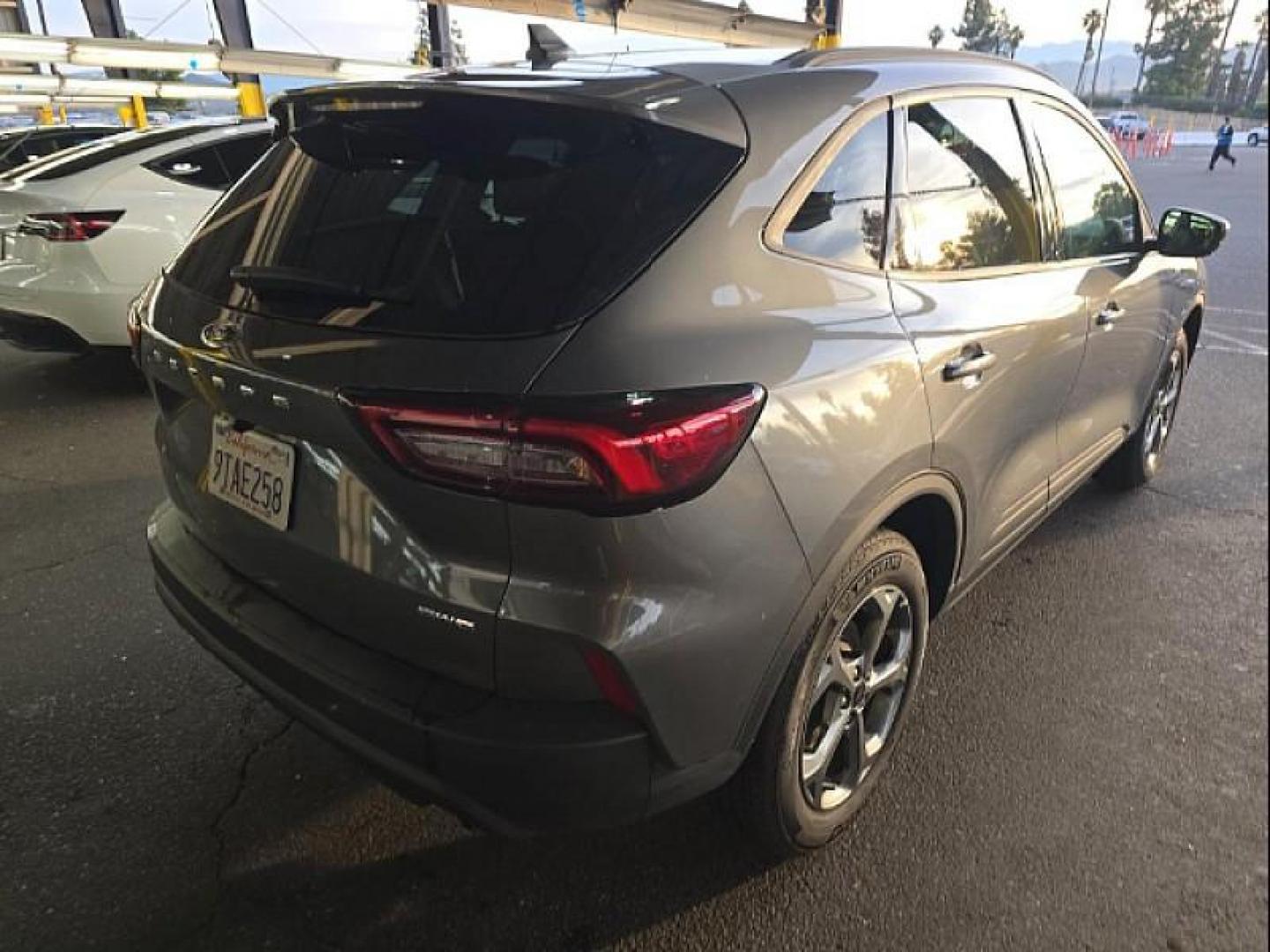 2025 GRAY Ford Escape (1FMCU9MN5SU) with an 3-Cyl EcoBoost Turbo 1.5 Liter engine, Automatic 8-Spd transmission, located at 412 Auto Vista Drive, Palmdale, CA, 93551, (661) 945-0620, 34.592636, -118.136681 - Photo#3
