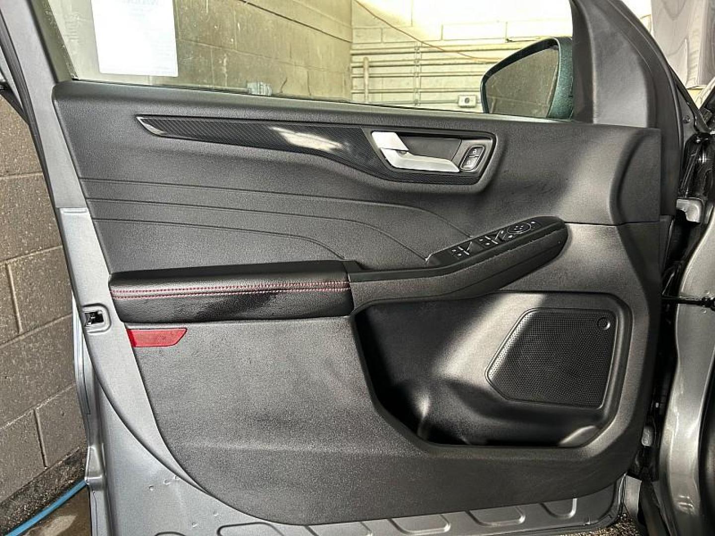 2025 GRAY Ford Escape (1FMCU9MN5SU) with an 3-Cyl EcoBoost Turbo 1.5 Liter engine, Automatic 8-Spd transmission, located at 412 Auto Vista Drive, Palmdale, CA, 93551, (661) 945-0620, 34.592636, -118.136681 - Photo#20