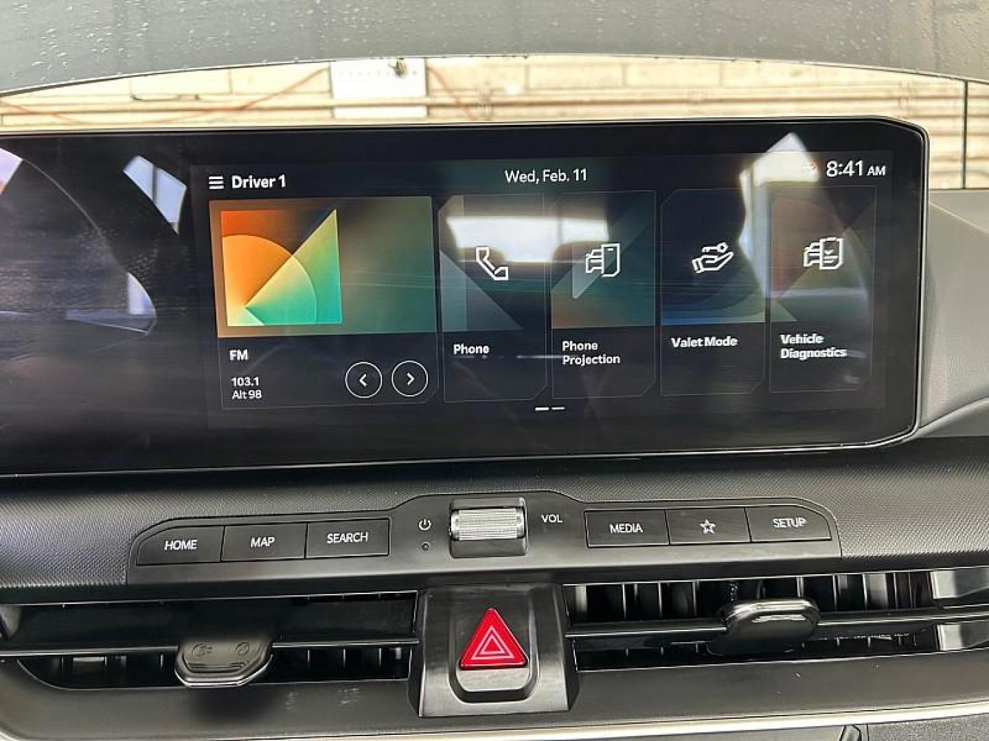 2025 GRAY Kia K4 (3KPFT4DE4SE) with an 4-Cyl 2.0 Liter engine, Automatic IVT transmission, located at 412 Auto Vista Drive, Palmdale, CA, 93551, (661) 945-0620, 34.592636, -118.136681 - Photo#16