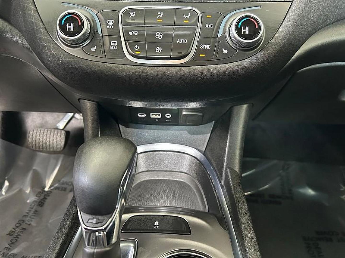 2023 GRAY Chevrolet Malibu (1G1ZD5STXPF) with an 4-Cyl Turbo 1.5 Liter engine, Automatic CVT transmission, located at 412 Auto Vista Drive, Palmdale, CA, 93551, (661) 945-0620, 34.592636, -118.136681 - Photo#19