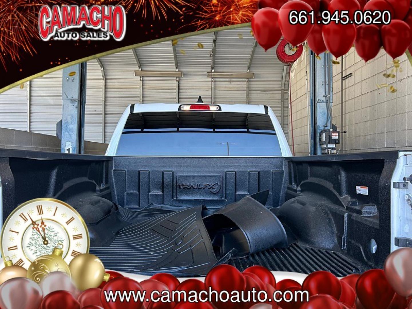 2022 WHITE Ram 1500 2WD (1C6RREFG8NN) with an 6-Cyl 3.6 Liter engine, Automatic 8-Spd transmission, located at 412 Auto Vista Drive, Palmdale, CA, 93551, (661) 945-0620, 34.592636, -118.136681 - Photo#26