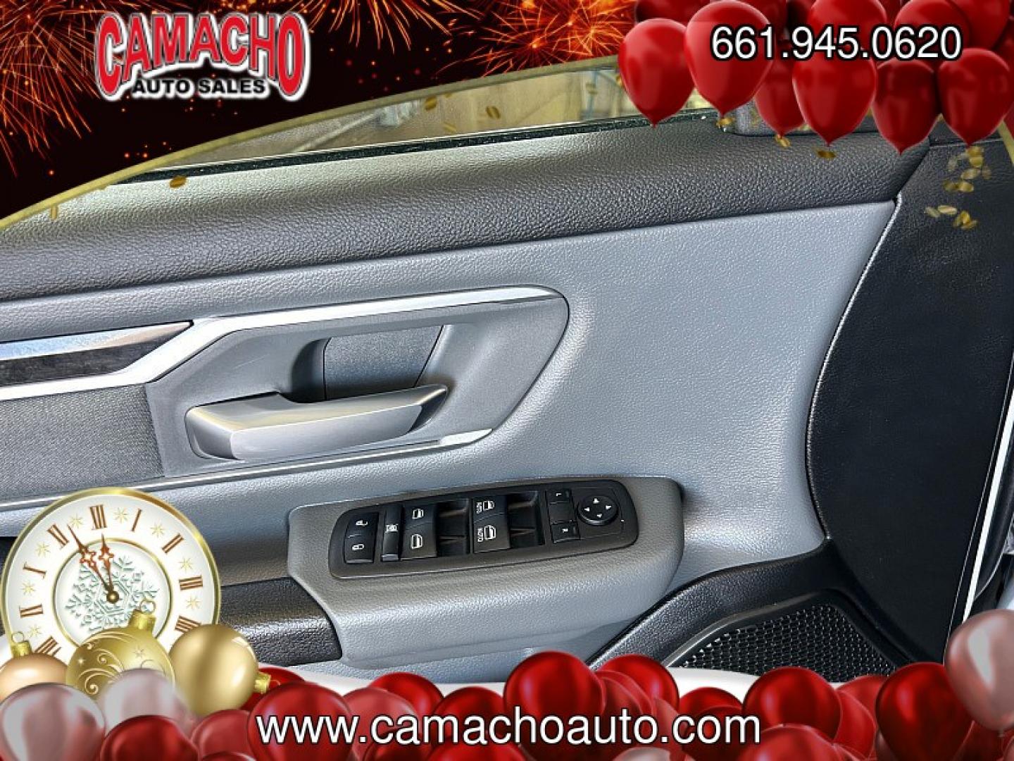 2022 WHITE Ram 1500 2WD (1C6RREFG8NN) with an 6-Cyl 3.6 Liter engine, Automatic 8-Spd transmission, located at 412 Auto Vista Drive, Palmdale, CA, 93551, (661) 945-0620, 34.592636, -118.136681 - Photo#29