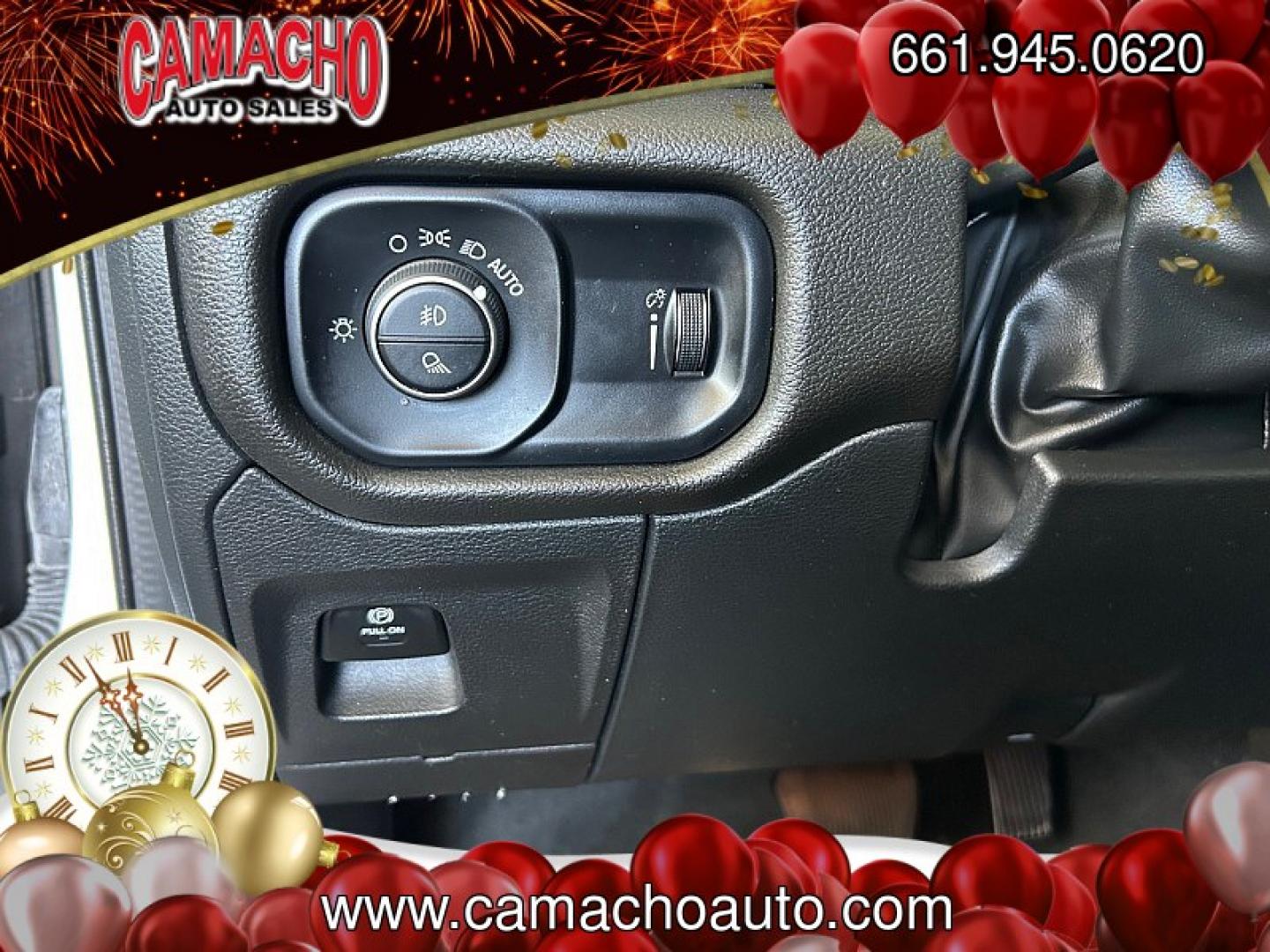2022 WHITE Ram 1500 2WD (1C6RREFG8NN) with an 6-Cyl 3.6 Liter engine, Automatic 8-Spd transmission, located at 412 Auto Vista Drive, Palmdale, CA, 93551, (661) 945-0620, 34.592636, -118.136681 - Photo#30