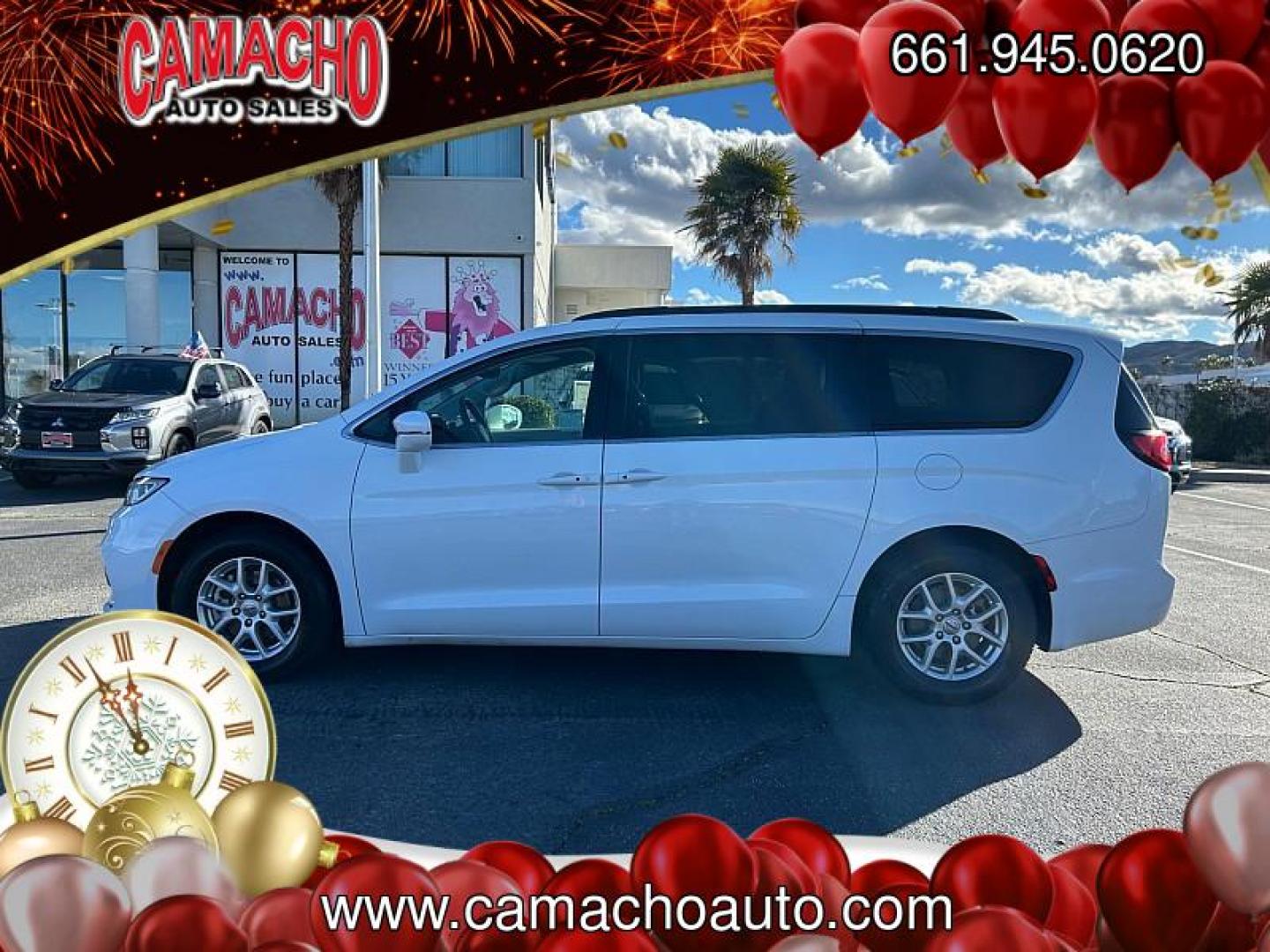 2022 WHITE Chrysler Pacifica (2C4RC1BG5NR) with an V6 3.6 Liter engine, Automatic 9-Spd transmission, located at 412 Auto Vista Drive, Palmdale, CA, 93551, (661) 945-0620, 34.592636, -118.136681 - Photo#2