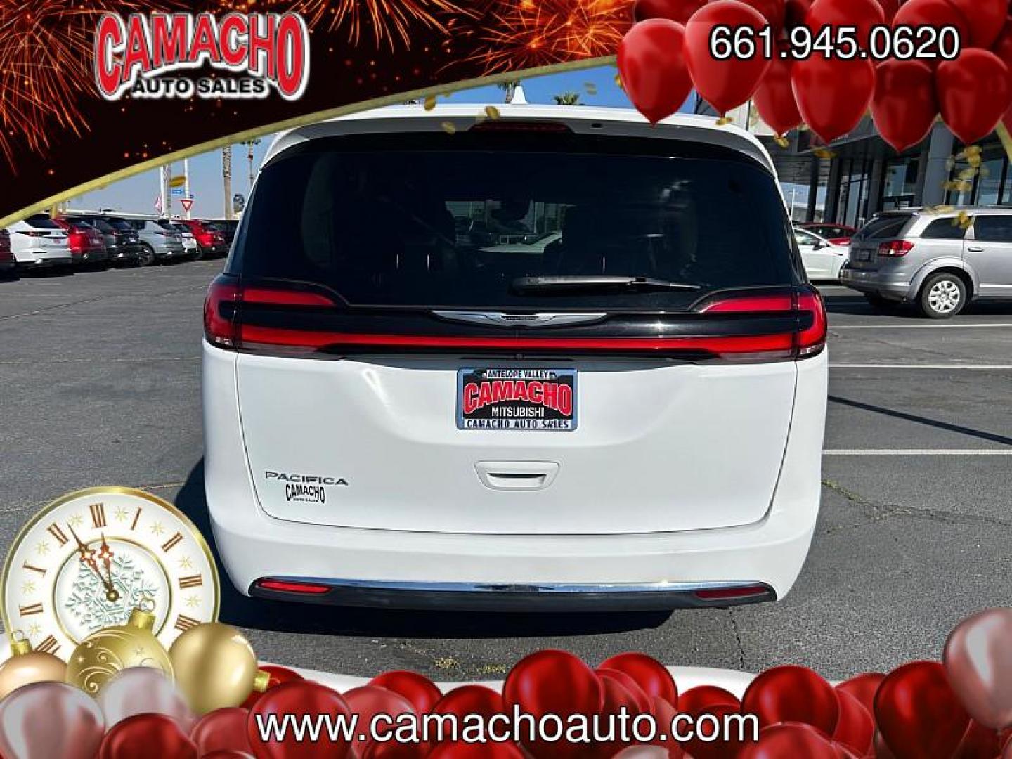 2022 WHITE Chrysler Pacifica (2C4RC1BG5NR) with an V6 3.6 Liter engine, Automatic 9-Spd transmission, located at 412 Auto Vista Drive, Palmdale, CA, 93551, (661) 945-0620, 34.592636, -118.136681 - Photo#5