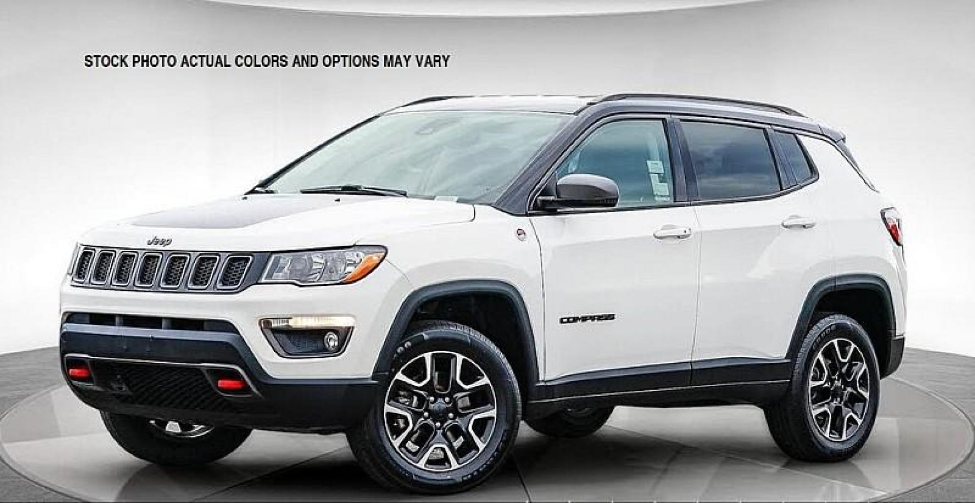 2020 WHITE Jeep Compass (3C4NJDDB7LT) with an 4-Cyl MultiAir PZEV 2.4 Liter engine, Automatic 9-Spd transmission, located at 412 Auto Vista Drive, Palmdale, CA, 93551, (661) 945-0620, 34.592636, -118.136681 - Photo#0