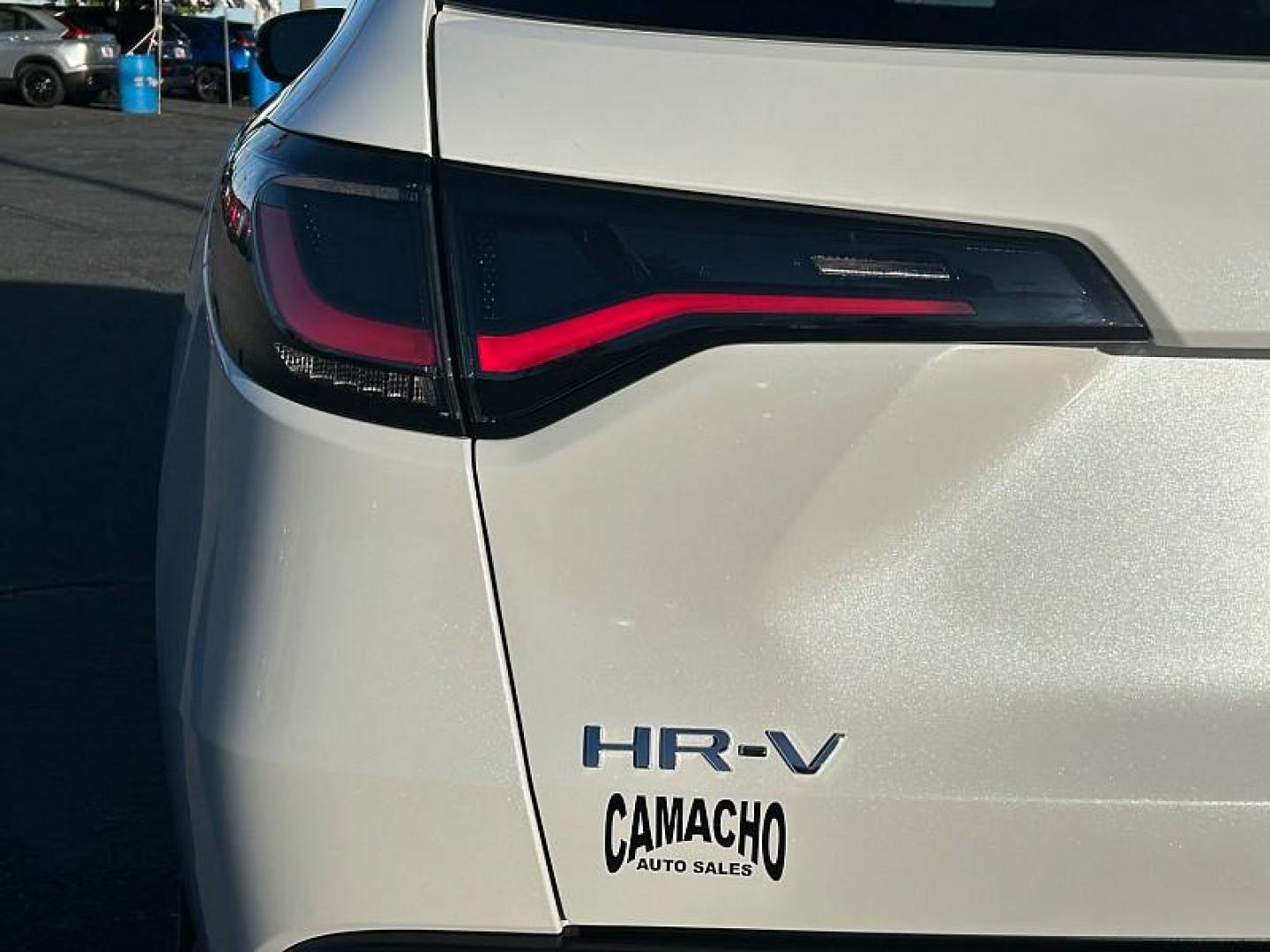2024 WHITE Honda HR-V (3CZRZ2H5XRM) with an 4-Cyl 2.0 Liter engine, Automatic CVT transmission, located at 412 Auto Vista Drive, Palmdale, CA, 93551, (661) 945-0620, 34.592636, -118.136681 - Photo#15