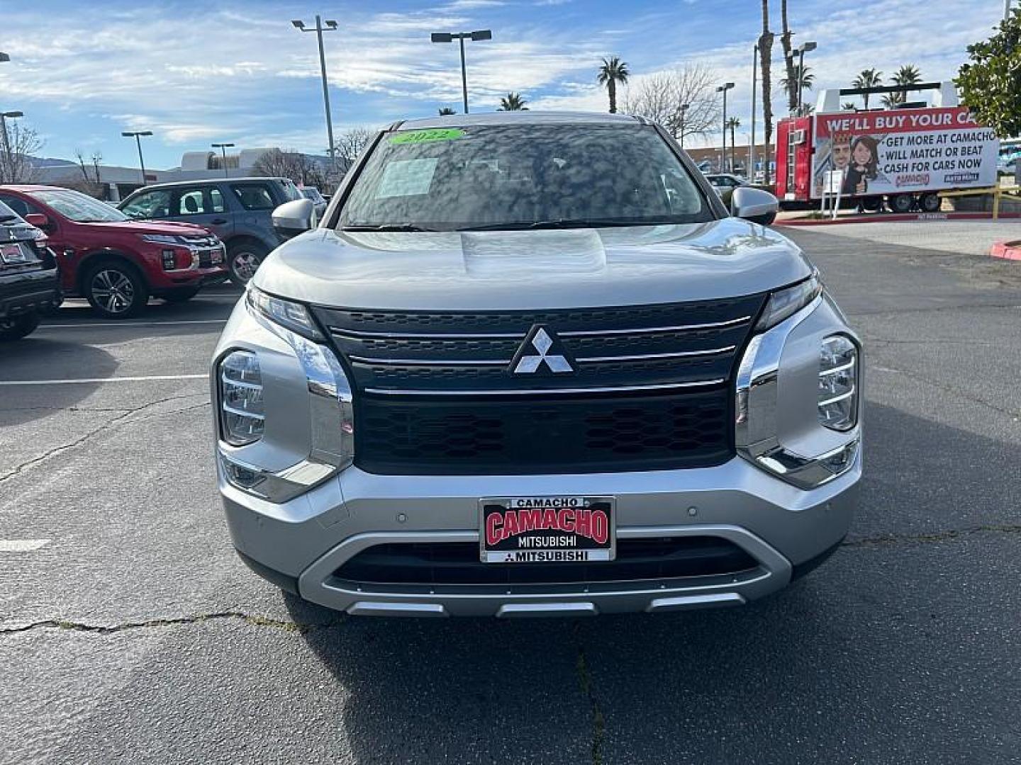 2022 SILVER Mitsubishi Outlander (JA4J3UA87NZ) with an 4-Cyl 2.5 Liter engine, Automatic CVT transmission, located at 412 Auto Vista Drive, Palmdale, CA, 93551, (661) 945-0620, 34.592636, -118.136681 - Photo#23