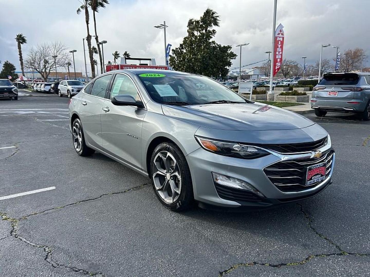 2024 GRAY Chevrolet Malibu (1G1ZD5ST4RF) with an 4-Cyl Turbo 1.5 Liter engine, Automatic CVT transmission, located at 412 Auto Vista Drive, Palmdale, CA, 93551, (661) 945-0620, 34.592636, -118.136681 - Photo#1