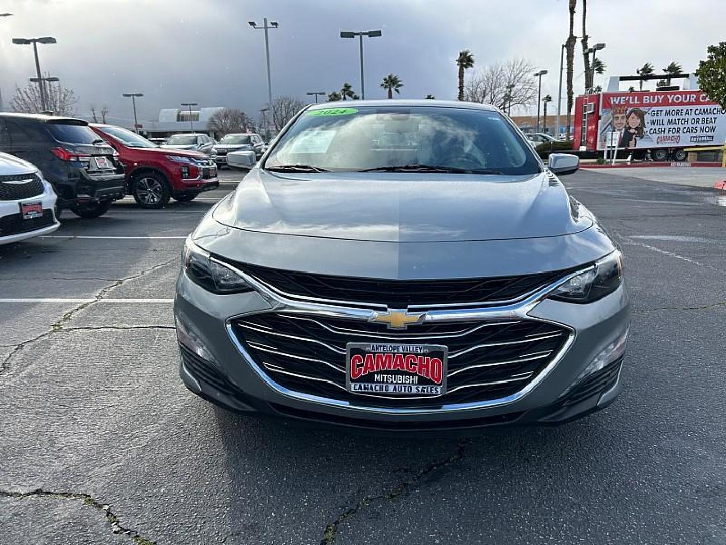 2024 GRAY Chevrolet Malibu (1G1ZD5ST4RF) with an 4-Cyl Turbo 1.5 Liter engine, Automatic CVT transmission, located at 412 Auto Vista Drive, Palmdale, CA, 93551, (661) 945-0620, 34.592636, -118.136681 - Photo#6