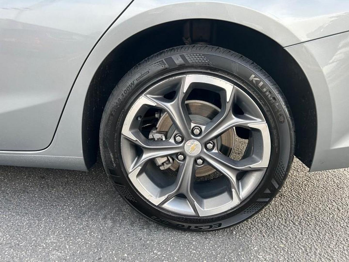 2024 GRAY Chevrolet Malibu (1G1ZD5ST4RF) with an 4-Cyl Turbo 1.5 Liter engine, Automatic CVT transmission, located at 412 Auto Vista Drive, Palmdale, CA, 93551, (661) 945-0620, 34.592636, -118.136681 - Photo#14