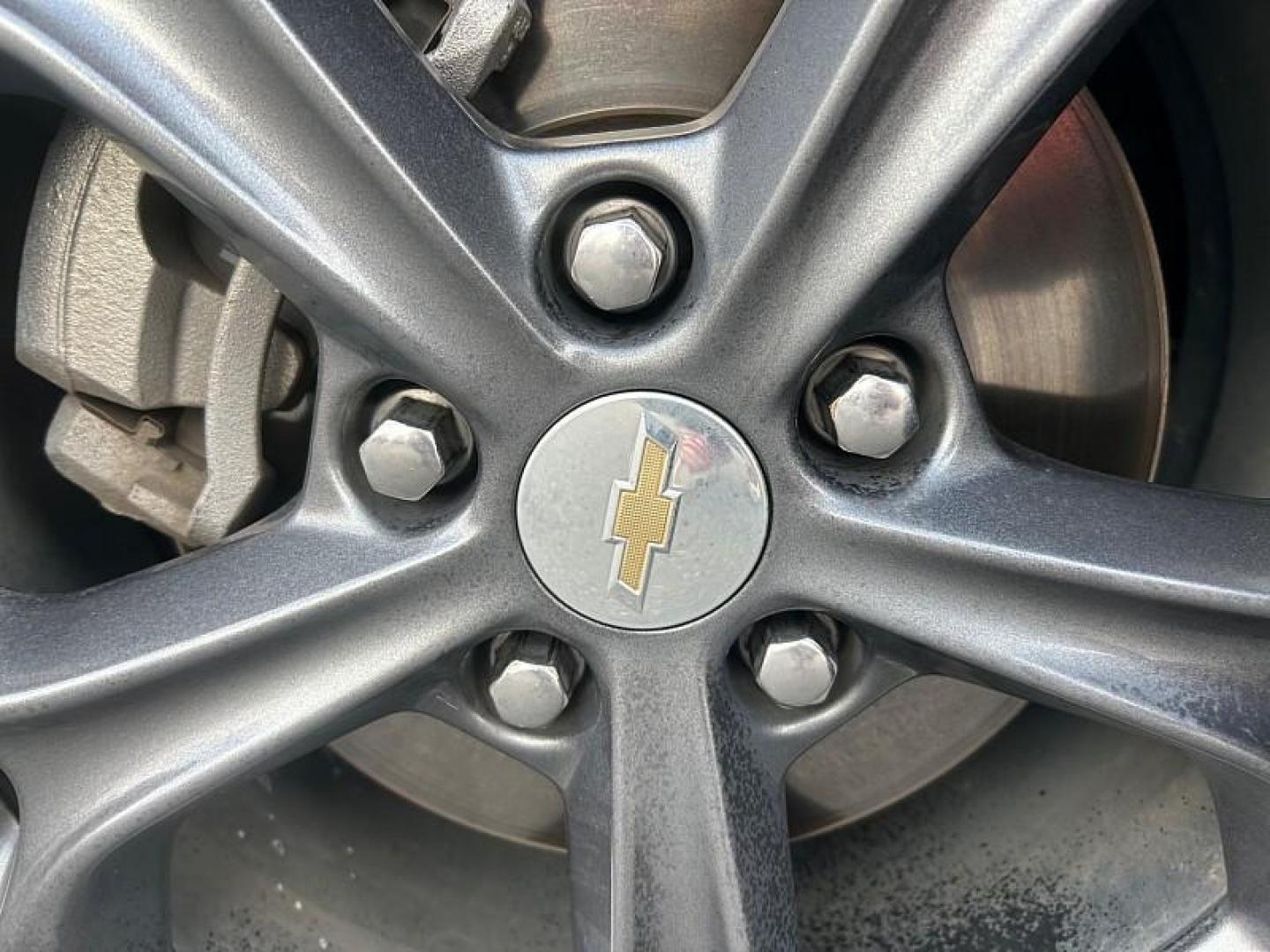 2024 GRAY Chevrolet Malibu (1G1ZD5ST4RF) with an 4-Cyl Turbo 1.5 Liter engine, Automatic CVT transmission, located at 412 Auto Vista Drive, Palmdale, CA, 93551, (661) 945-0620, 34.592636, -118.136681 - Photo#16