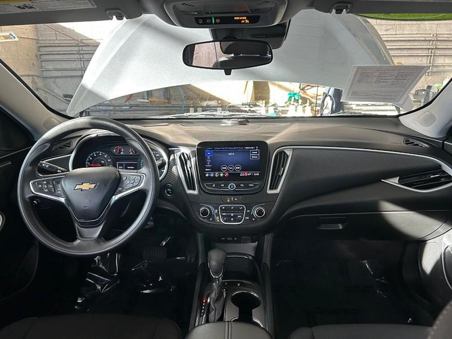 2024 GRAY Chevrolet Malibu (1G1ZD5ST4RF) with an 4-Cyl Turbo 1.5 Liter engine, Automatic CVT transmission, located at 412 Auto Vista Drive, Palmdale, CA, 93551, (661) 945-0620, 34.592636, -118.136681 - Photo#22