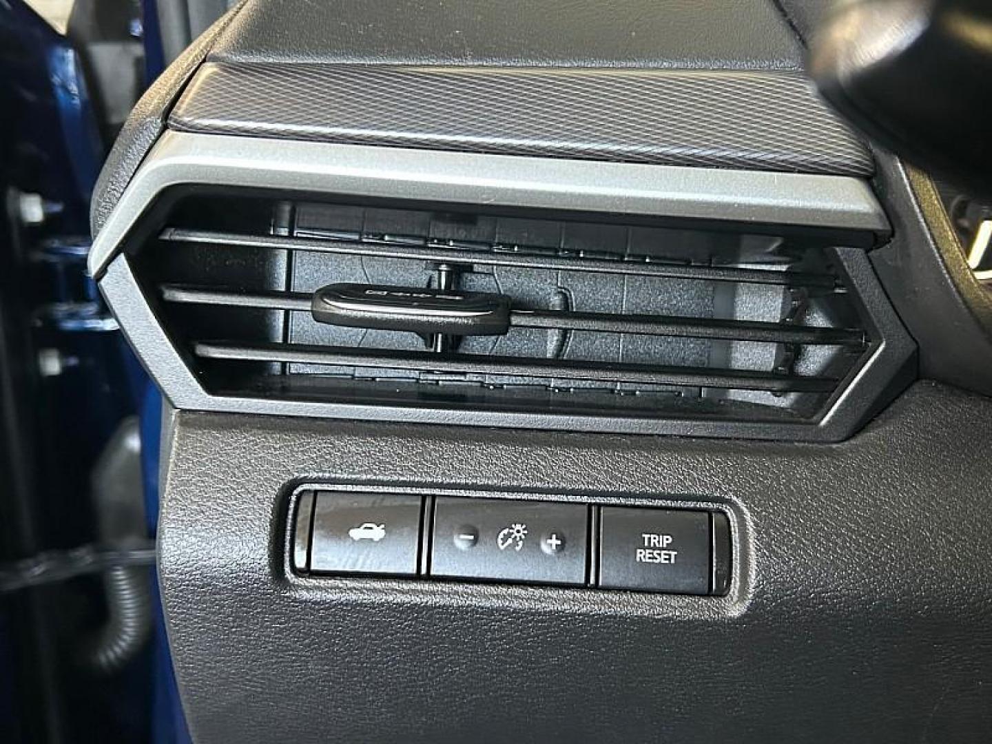 2023 BLUE Nissan Altima (1N4BL4CV5PN) with an 4-Cyl 2.5 Liter engine, Automatic Xtronic CVT transmission, located at 412 Auto Vista Drive, Palmdale, CA, 93551, (661) 945-0620, 34.592636, -118.136681 - Photo#24