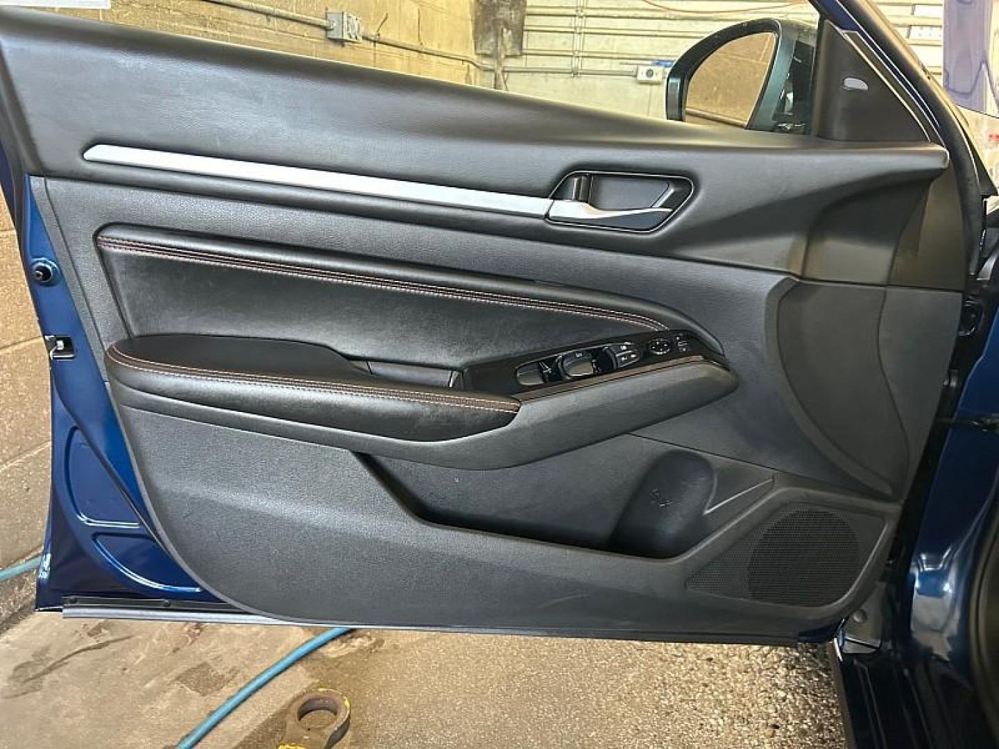 2023 BLUE Nissan Altima (1N4BL4CV5PN) with an 4-Cyl 2.5 Liter engine, Automatic Xtronic CVT transmission, located at 412 Auto Vista Drive, Palmdale, CA, 93551, (661) 945-0620, 34.592636, -118.136681 - Photo#16