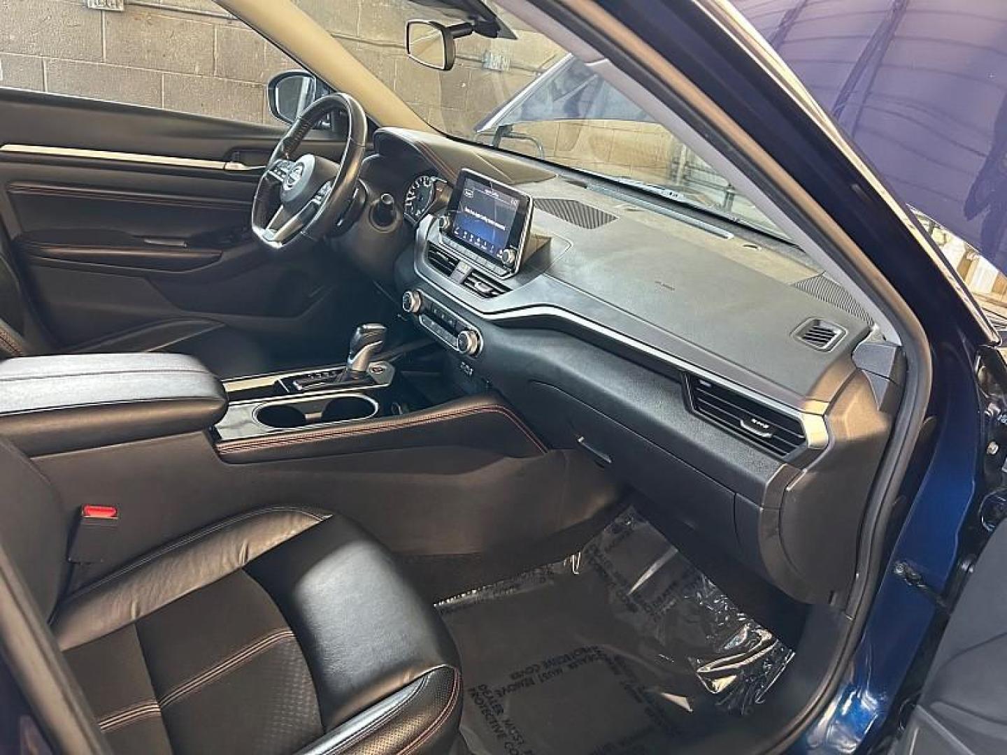 2023 BLUE Nissan Altima (1N4BL4CV5PN) with an 4-Cyl 2.5 Liter engine, Automatic Xtronic CVT transmission, located at 412 Auto Vista Drive, Palmdale, CA, 93551, (661) 945-0620, 34.592636, -118.136681 - Photo#27