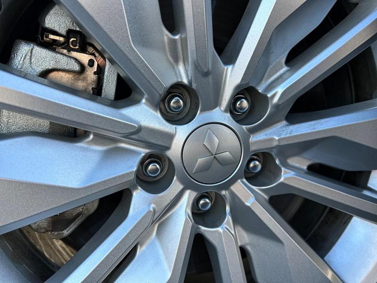 2025 BLACK Mitsubishi Outlander (JA4J4UA84SZ) with an 4-Cyl 2.5 Liter engine, Automatic CVT transmission, located at 412 Auto Vista Drive, Palmdale, CA, 93551, (661) 945-0620, 34.592636, -118.136681 - Photo#7