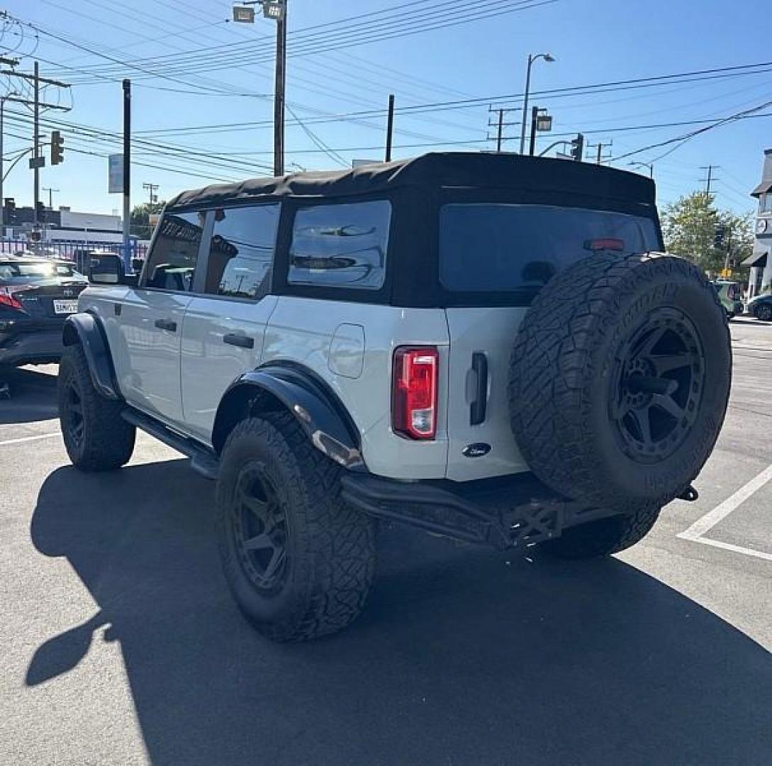 2022 GRAY Ford Bronco (1FMDE5BHXNL) with an 4-Cyl 2.3 Liter engine, Automatic transmission, located at 412 Auto Vista Drive, Palmdale, CA, 93551, (661) 945-0620, 34.592636, -118.136681 - Photo#1