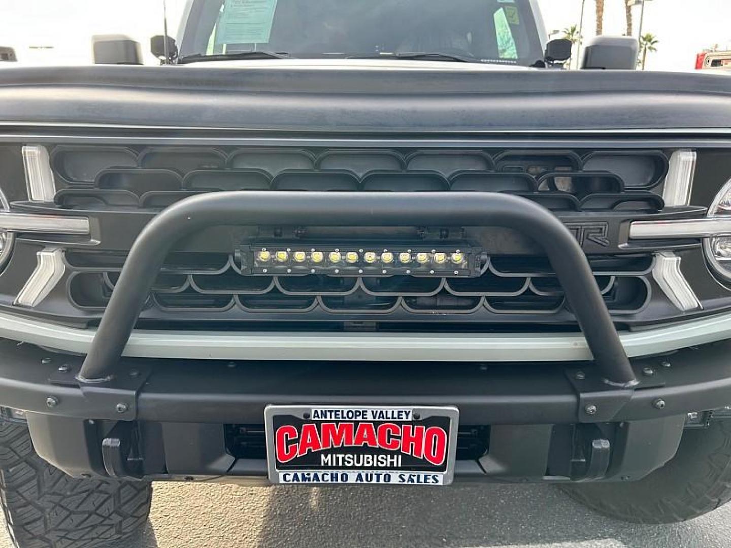 2022 GRAY Ford Bronco (1FMDE5BHXNL) with an 4-Cyl 2.3 Liter engine, Automatic transmission, located at 412 Auto Vista Drive, Palmdale, CA, 93551, (661) 945-0620, 34.592636, -118.136681 - Photo#8