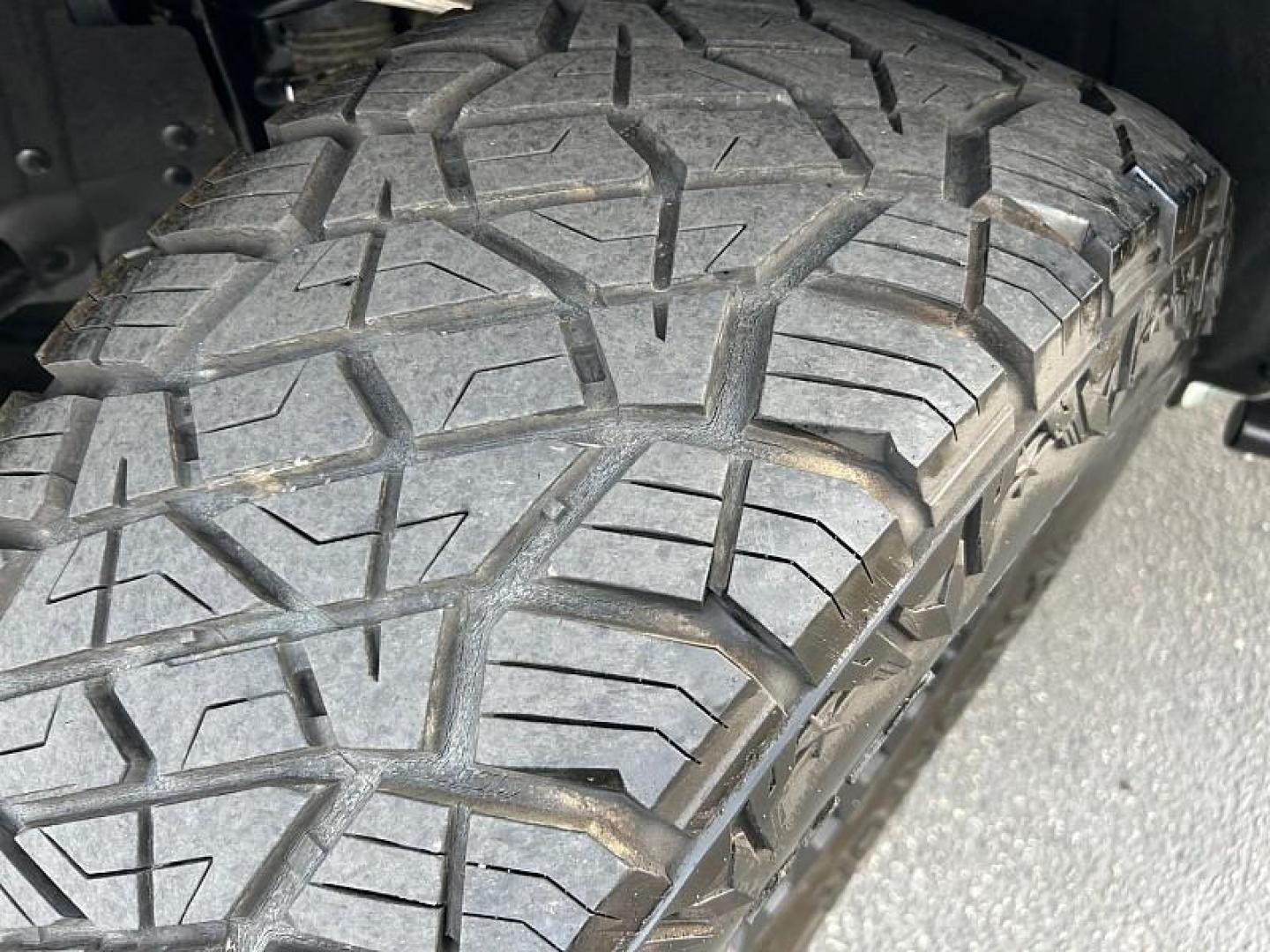 2022 GRAY Ford Bronco (1FMDE5BHXNL) with an 4-Cyl 2.3 Liter engine, Automatic transmission, located at 412 Auto Vista Drive, Palmdale, CA, 93551, (661) 945-0620, 34.592636, -118.136681 - Photo#18