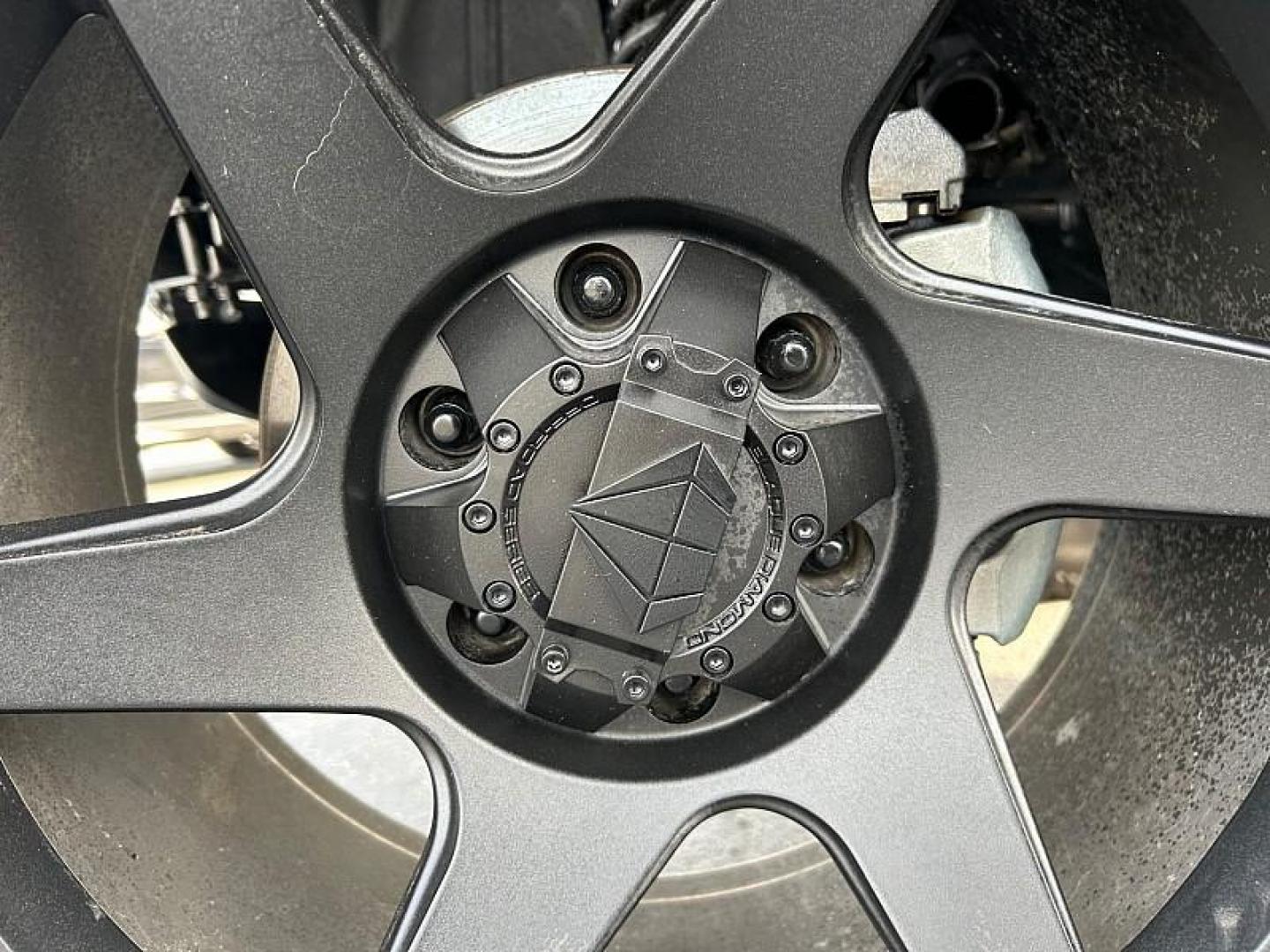 2022 GRAY Ford Bronco (1FMDE5BHXNL) with an 4-Cyl 2.3 Liter engine, Automatic transmission, located at 412 Auto Vista Drive, Palmdale, CA, 93551, (661) 945-0620, 34.592636, -118.136681 - Photo#19