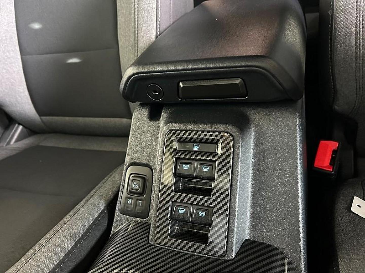 2022 GRAY Ford Bronco (1FMDE5BHXNL) with an 4-Cyl 2.3 Liter engine, Automatic transmission, located at 412 Auto Vista Drive, Palmdale, CA, 93551, (661) 945-0620, 34.592636, -118.136681 - Photo#27