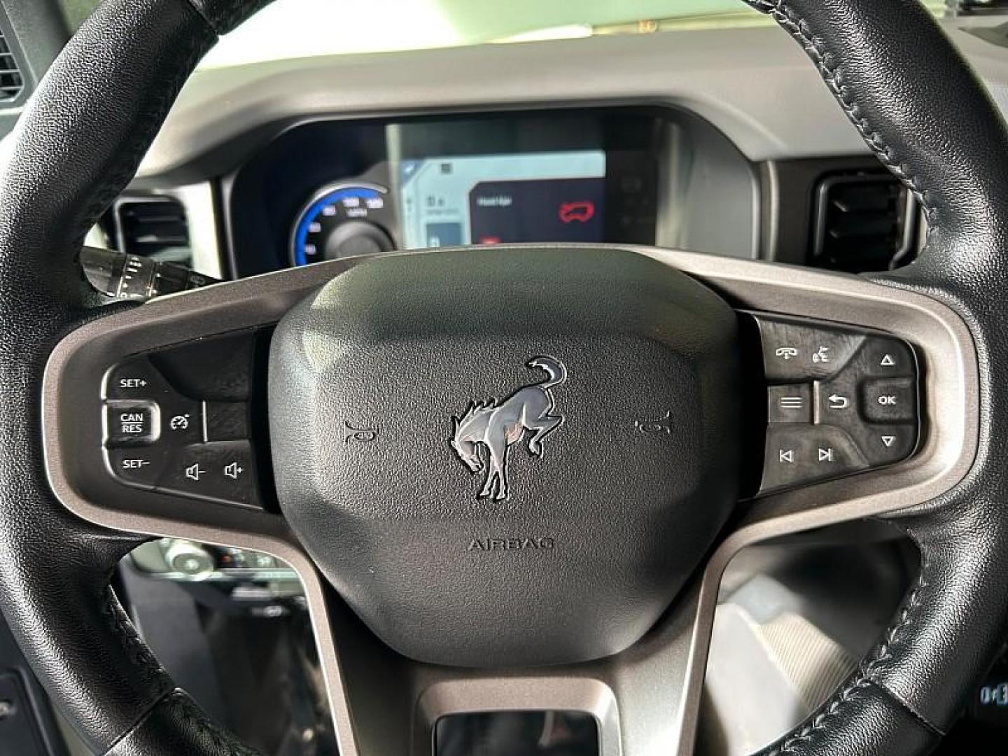 2022 GRAY Ford Bronco (1FMDE5BHXNL) with an 4-Cyl 2.3 Liter engine, Automatic transmission, located at 412 Auto Vista Drive, Palmdale, CA, 93551, (661) 945-0620, 34.592636, -118.136681 - Photo#31