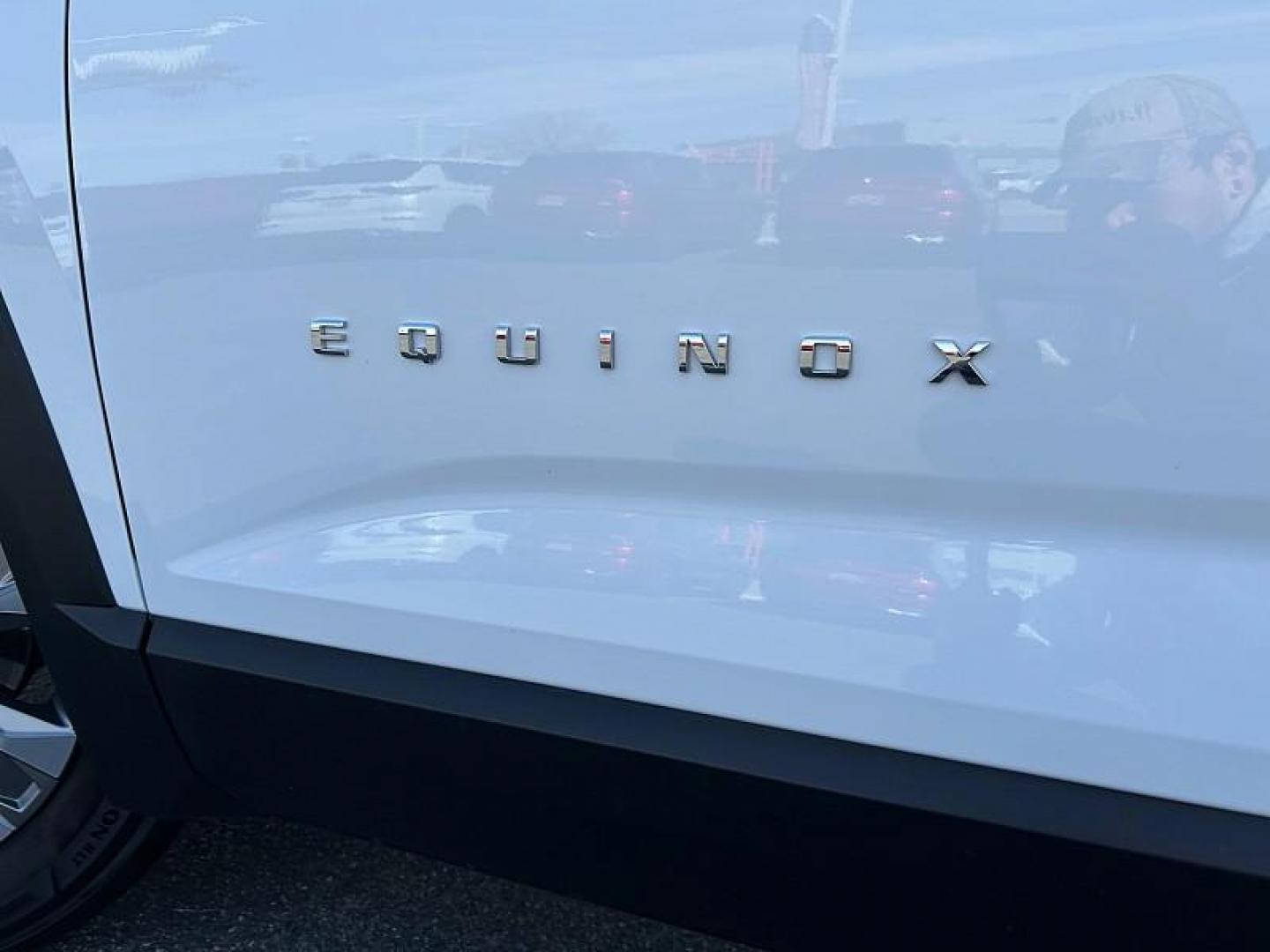 2025 WHITE Chevrolet Equinox (3GNAXHEG3SL) with an 4-Cyl Turbo 1.5 Liter engine, Automatic CVT transmission, located at 412 Auto Vista Drive, Palmdale, CA, 93551, (661) 945-0620, 34.592636, -118.136681 - Photo#11