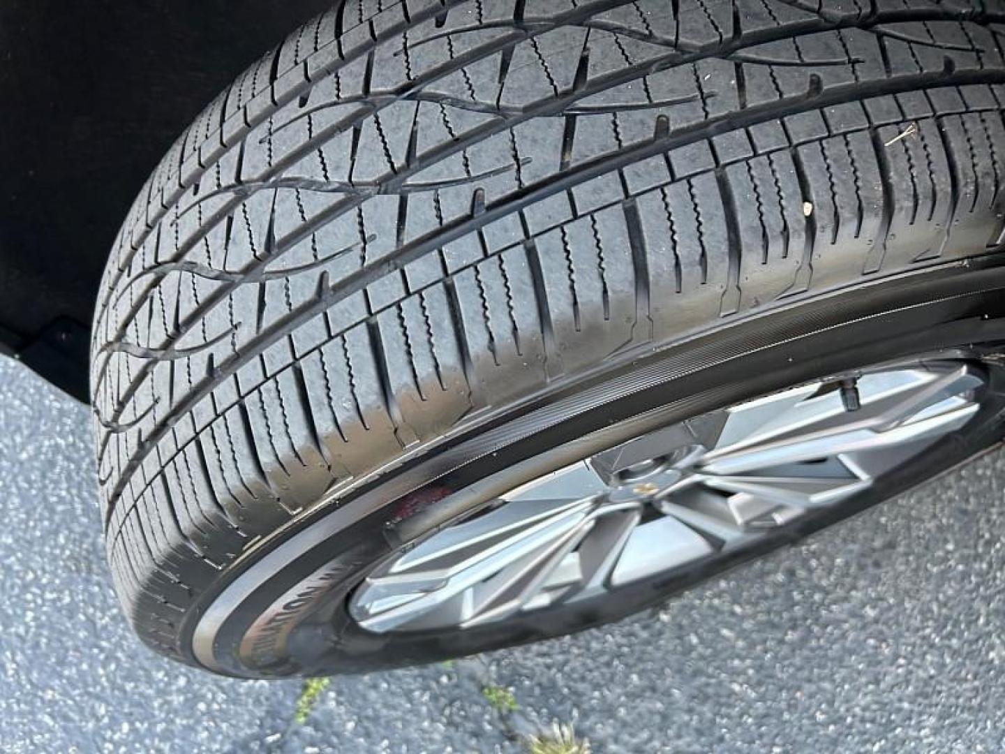 2025 WHITE Chevrolet Equinox (3GNAXHEG3SL) with an 4-Cyl Turbo 1.5 Liter engine, Automatic CVT transmission, located at 412 Auto Vista Drive, Palmdale, CA, 93551, (661) 945-0620, 34.592636, -118.136681 - Photo#19