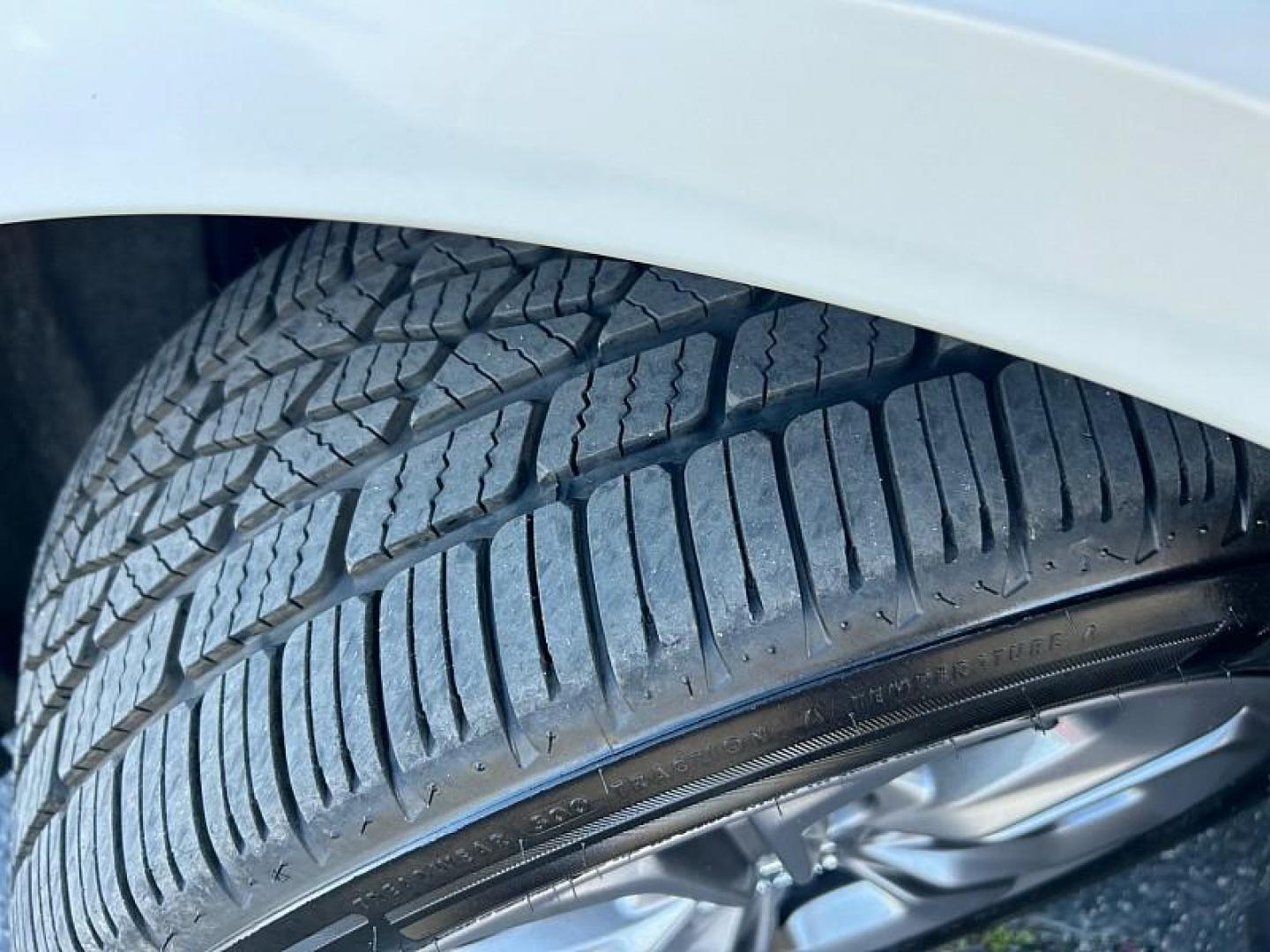 2023 WHITE Honda Accord Sedan (1HGCY1F32PA) with an 4-Cyl Turbo 1.5 Liter engine, Automatic CVT transmission, located at 412 Auto Vista Drive, Palmdale, CA, 93551, (661) 945-0620, 34.592636, -118.136681 - Photo#14